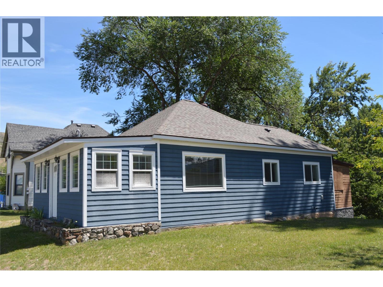 566 72nd Avenue, Grand Forks, British Columbia  V0H 1H0 - Photo 39 - 10394112