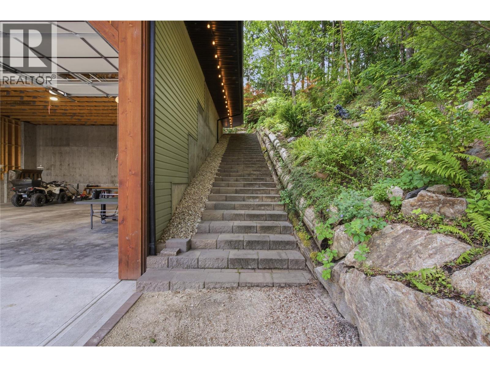 102 Sandner Road, Christina Lake, British Columbia  V0H 1E0 - Photo 15 - 10394018
