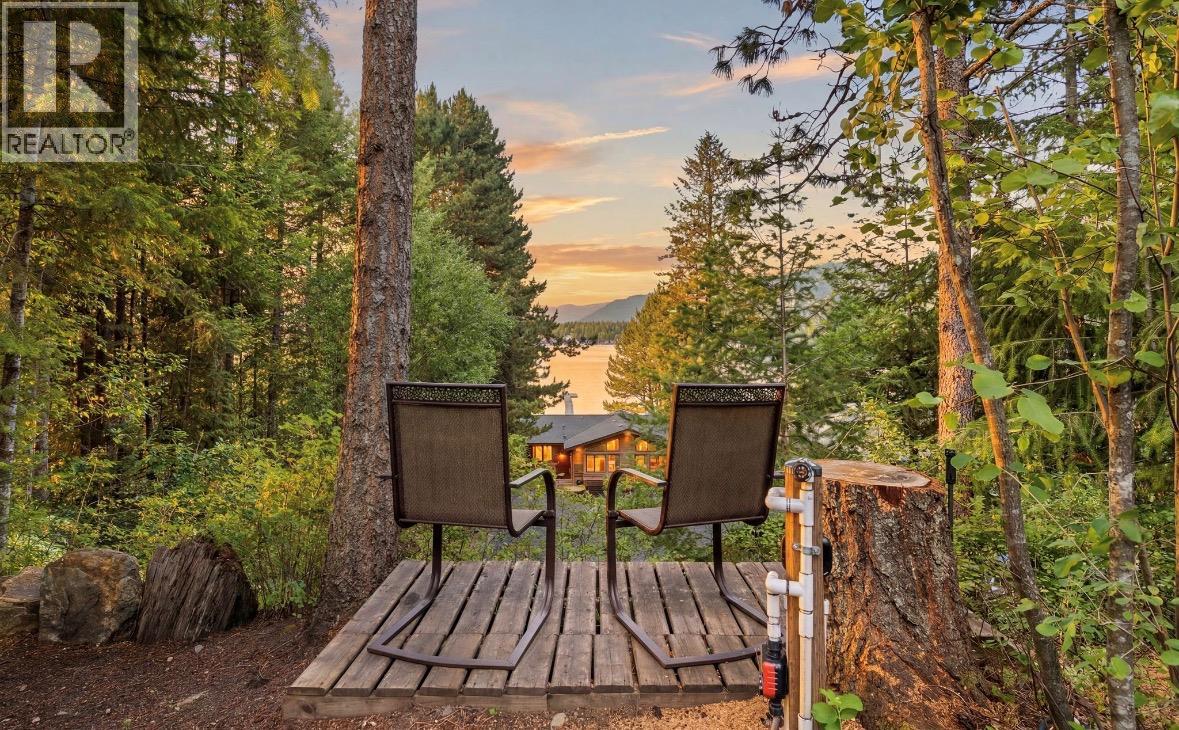 102 Sandner Road, Christina Lake, British Columbia  V0H 1E0 - Photo 18 - 10394018