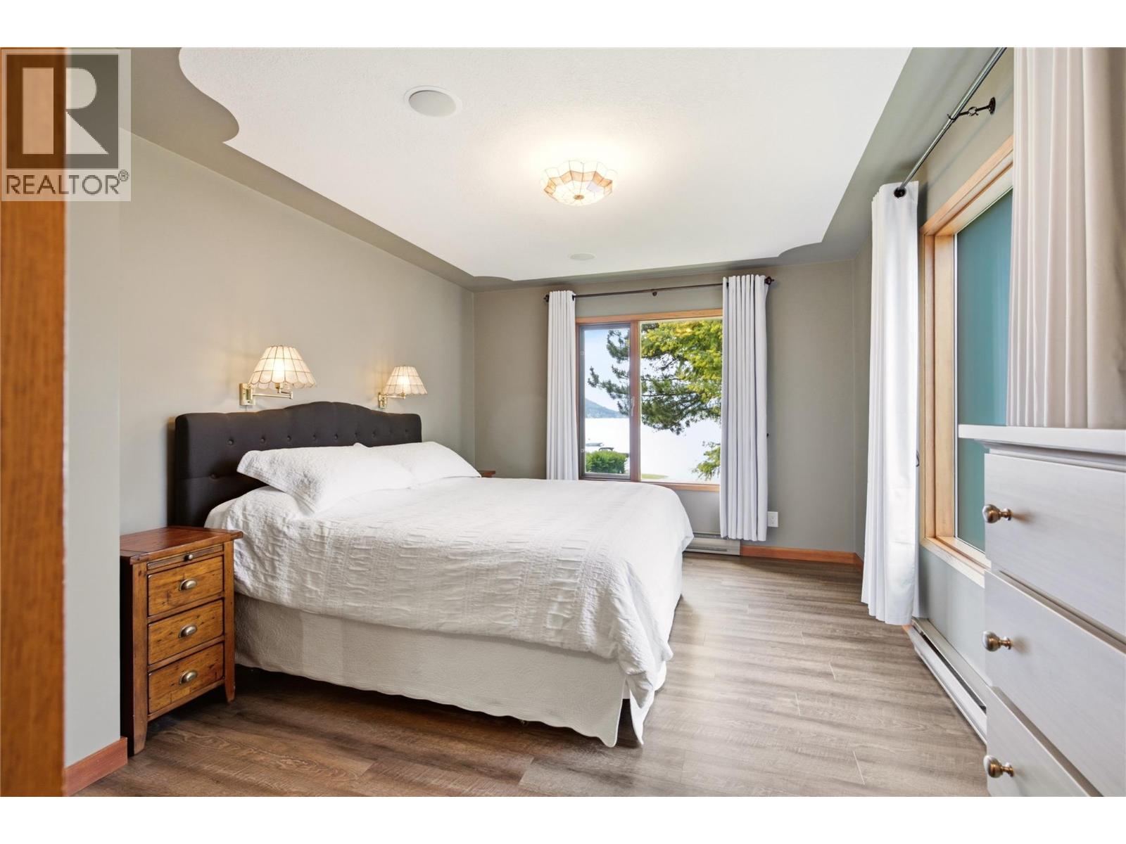 102 Sandner Road, Christina Lake, British Columbia  V0H 1E0 - Photo 34 - 10394018