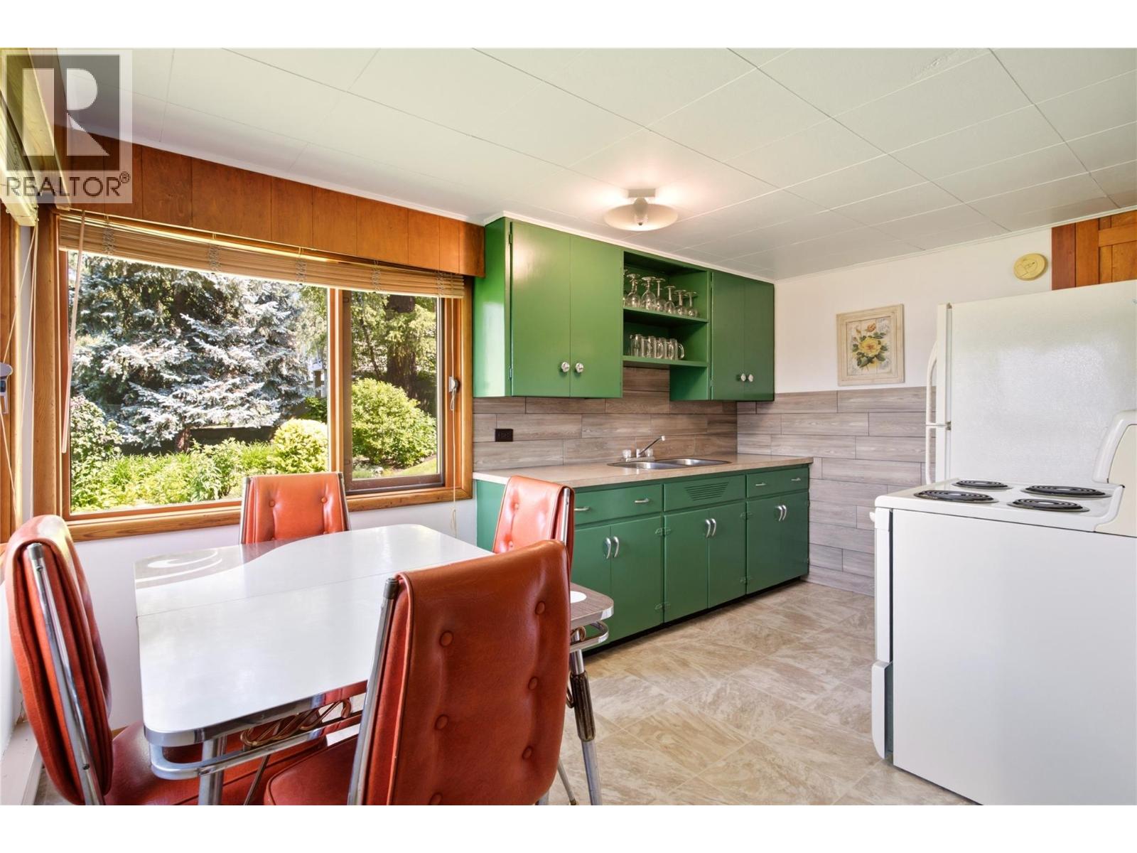 102 Sandner Road, Christina Lake, British Columbia  V0H 1E0 - Photo 65 - 10394018