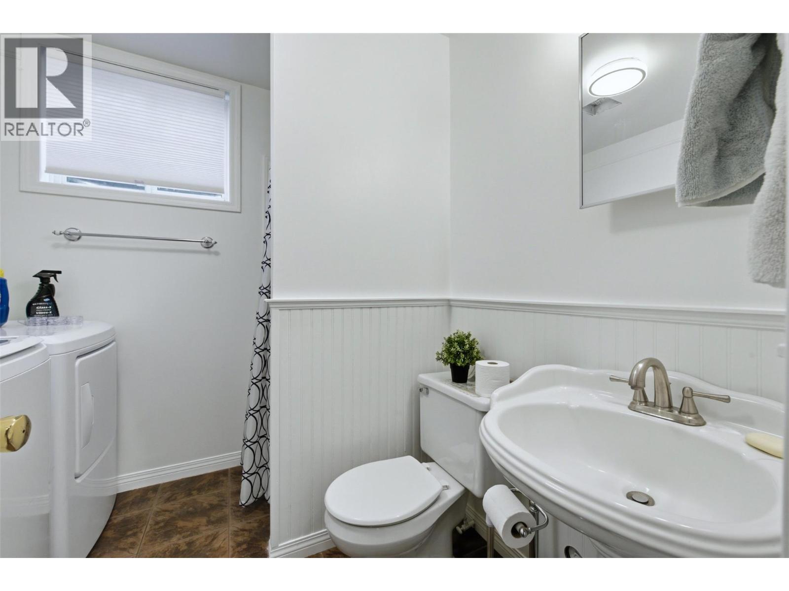 6127 Fathers Place, Kelowna, British Columbia  V1X 7V2 - Photo 56 - 10393972