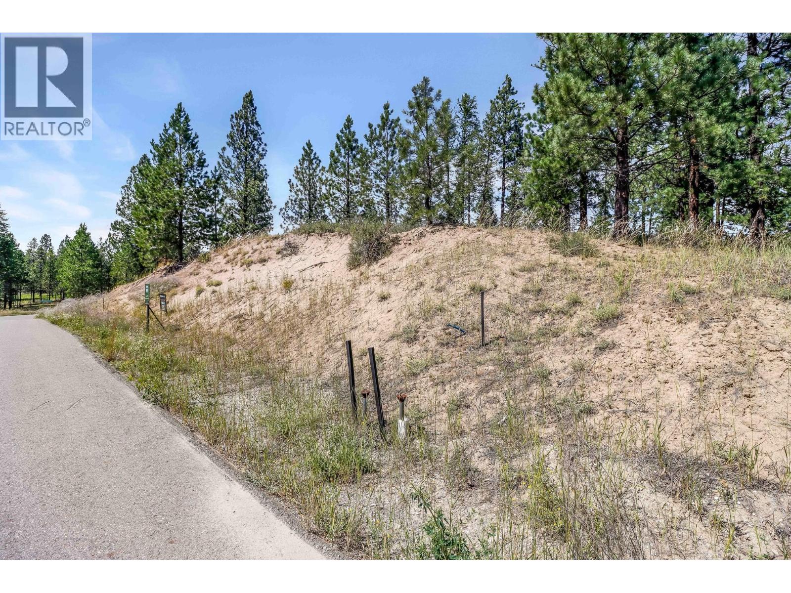 241 Corral Boulevard, Cranbrook, British Columbia  V1C 0C2 - Photo 3 - 10394118
