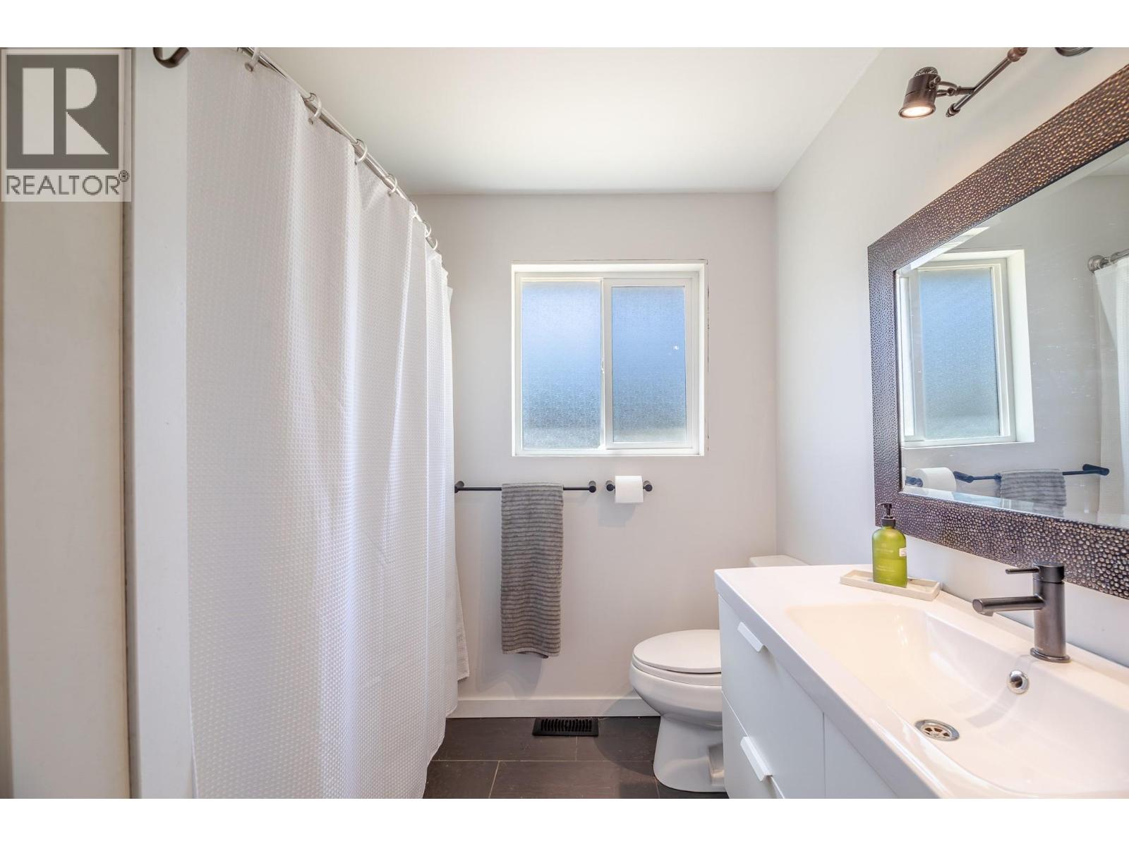 12610 Wright Avenue, Summerland, British Columbia  V0H 1Z0 - Photo 21 - 10394037