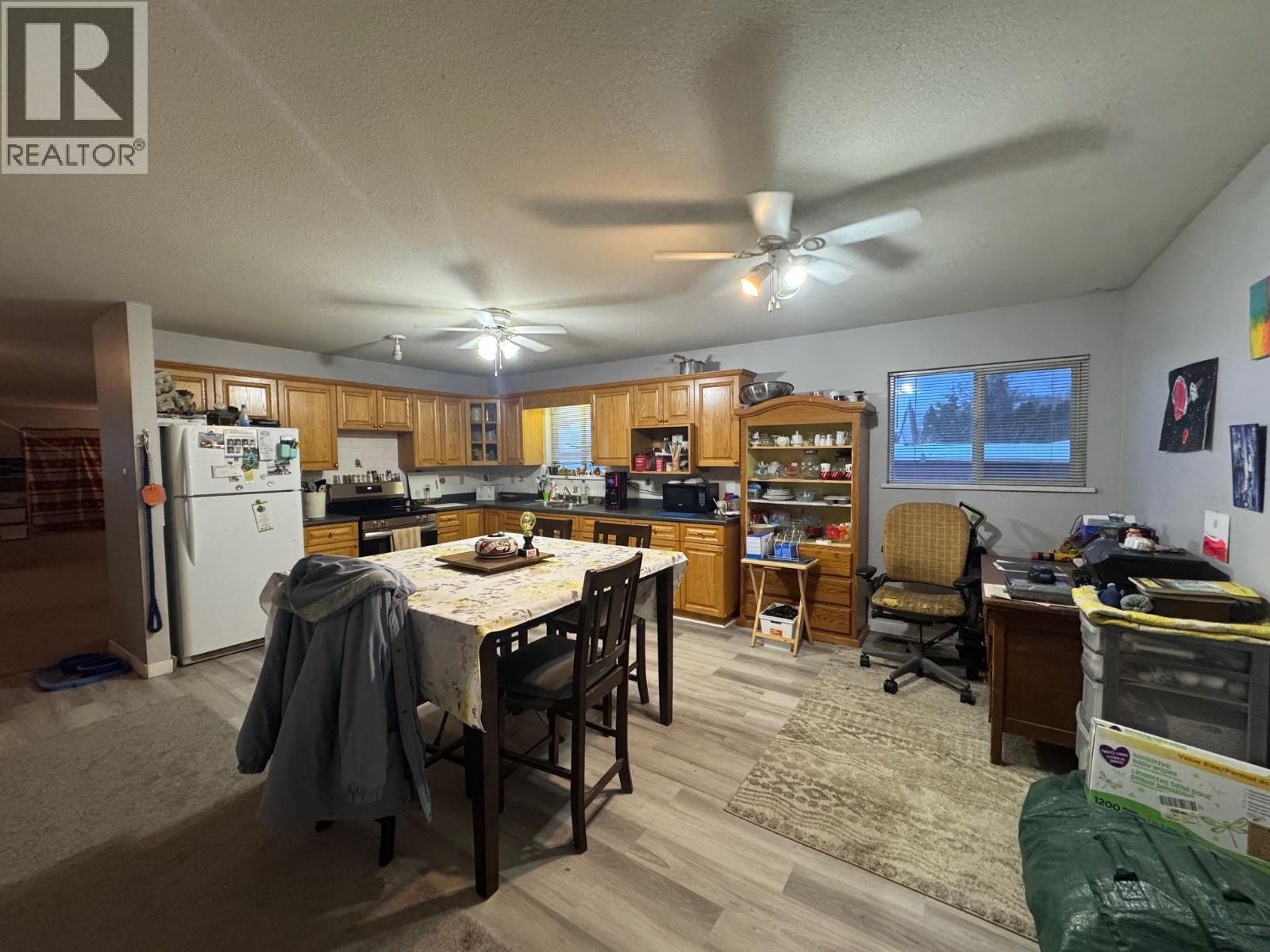 1407 Fir Avenue, Merritt, British Columbia  V1K 1L1 - Photo 2 - 10394360