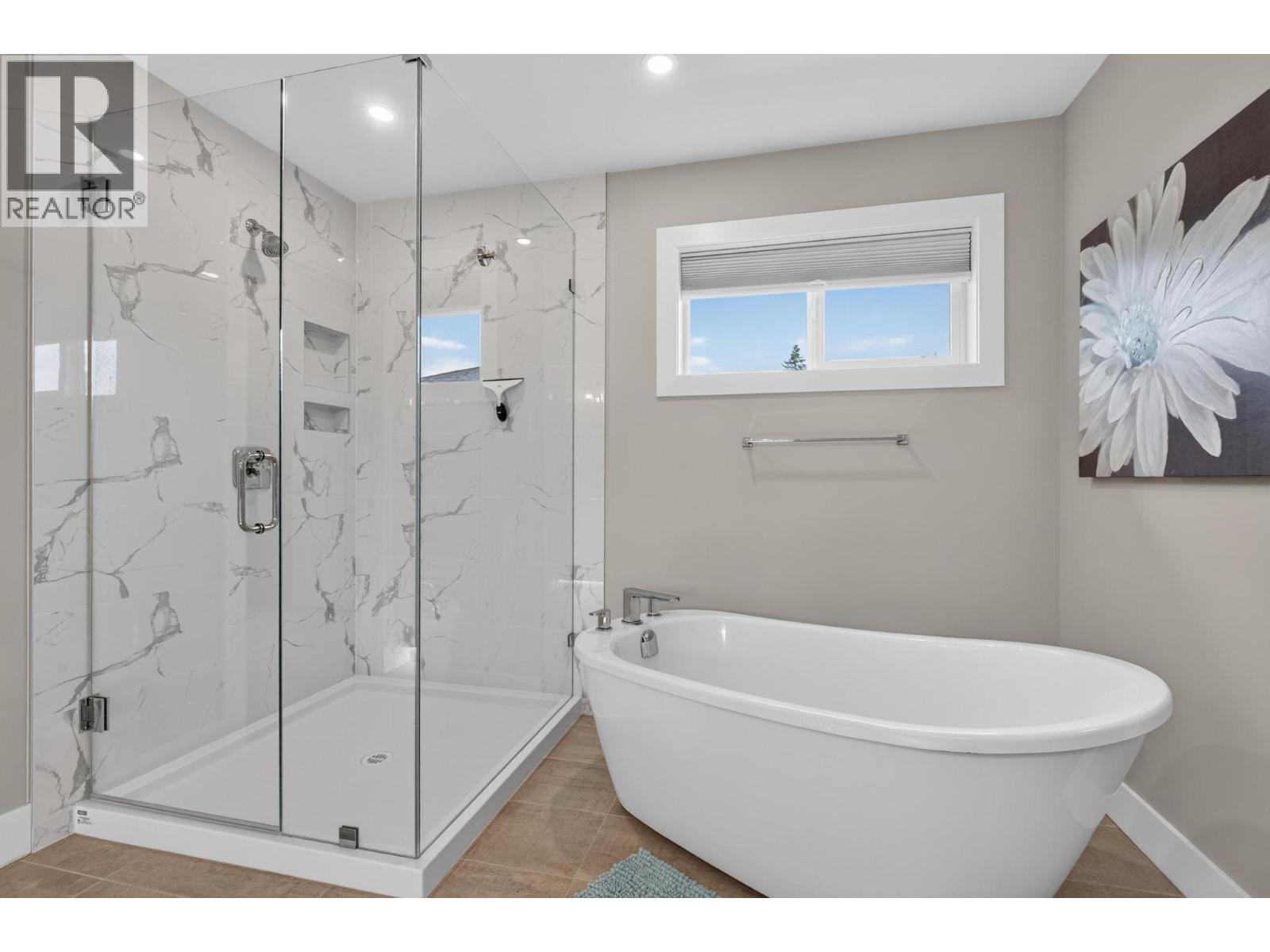 4649 Raymer Road, Kelowna, British Columbia  V1W 1J4 - Photo 29 - 10394270