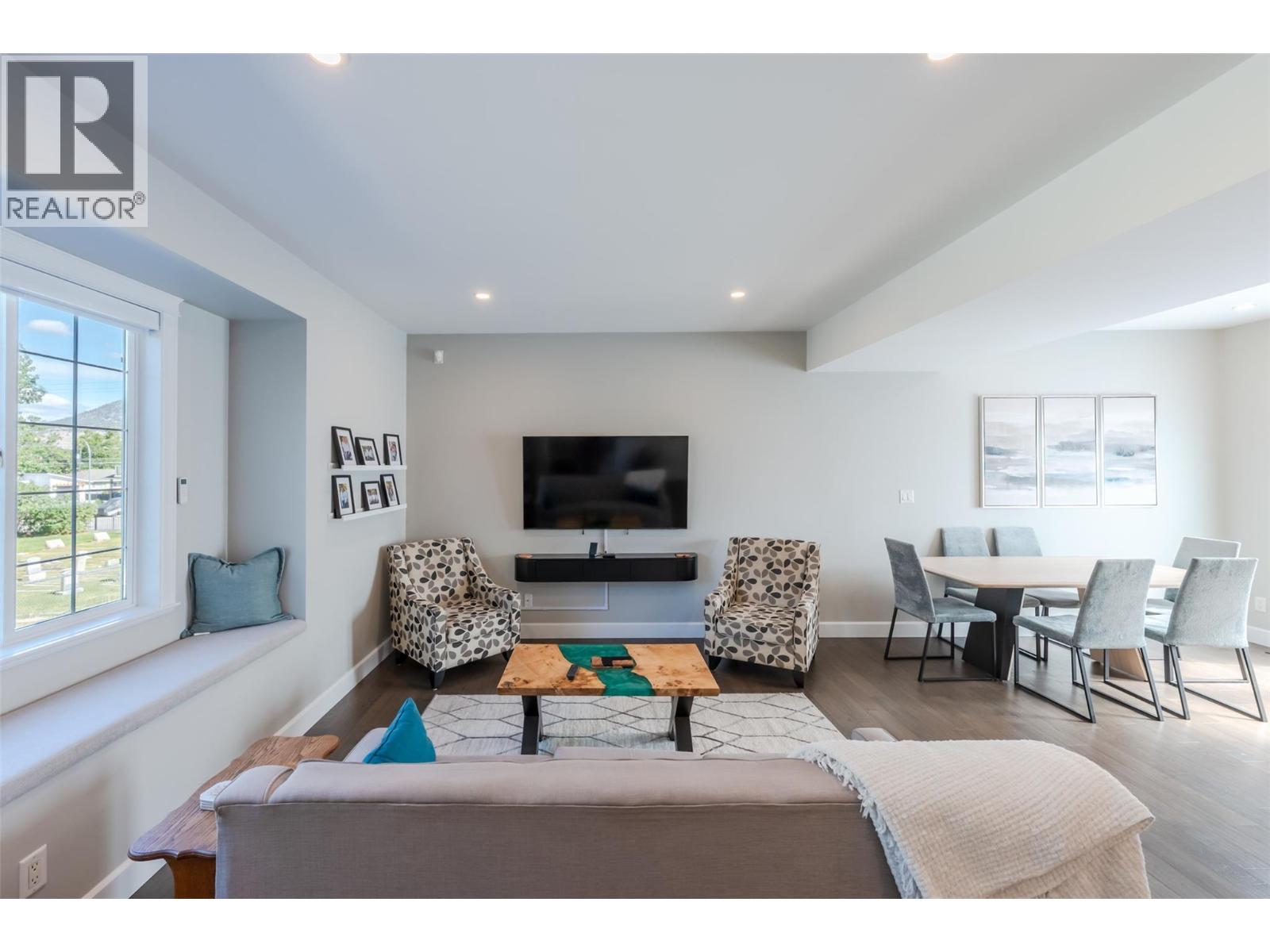 168 Regina Avenue Unit# 104, Penticton, British Columbia  V2A 2K8 - Photo 3 - 10394378