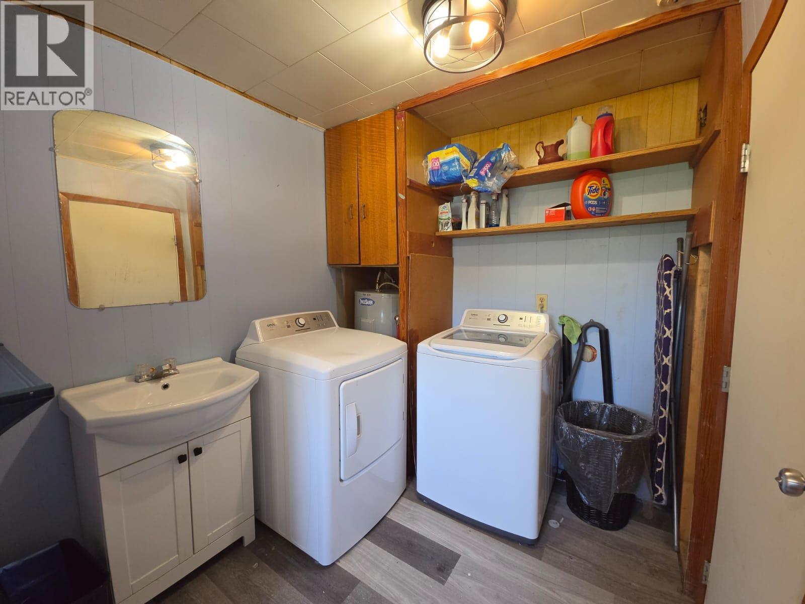 5208 47 Avenue Nw, Chetwynd, British Columbia  V0C 1J0 - Photo 26 - 10394369