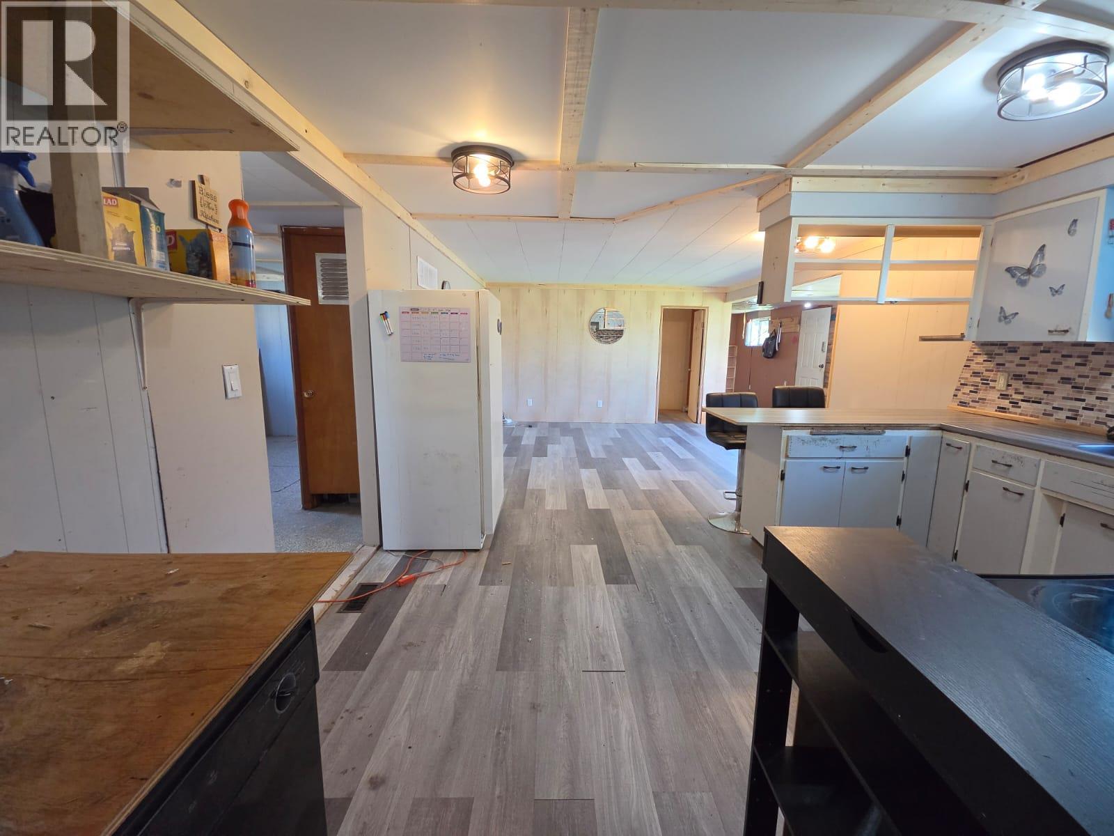5208 47 Avenue Nw, Chetwynd, British Columbia  V0C 1J0 - Photo 8 - 10394369