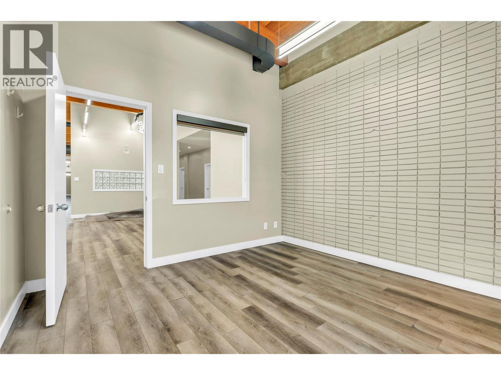 284 Main Street Unit# 210, Penticton, British Columbia  V2A 5B2 - Photo 11 - 10394372