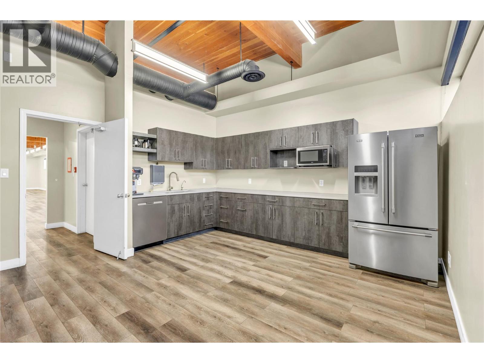 284 Main Street Unit# 210, Penticton, British Columbia  V2A 5B2 - Photo 19 - 10394372