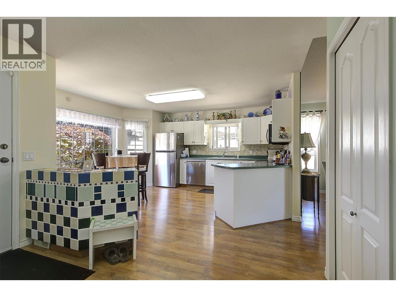 2210 Louie Drive Unit# 18, West Kelowna, British Columbia  V4T 2L7 - Photo 4 - 10394048