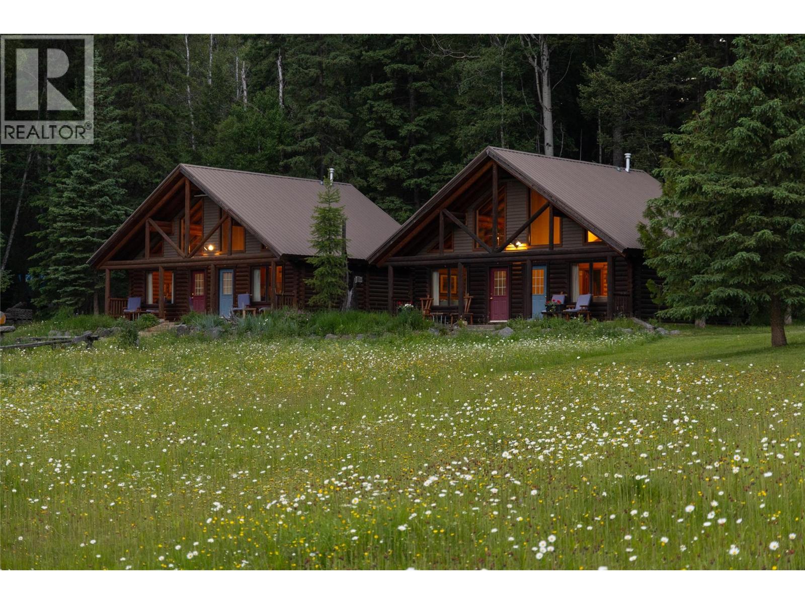 4485 Highway 3, Fernie, British Columbia  V0B 1M1 - Photo 22 - 10394193