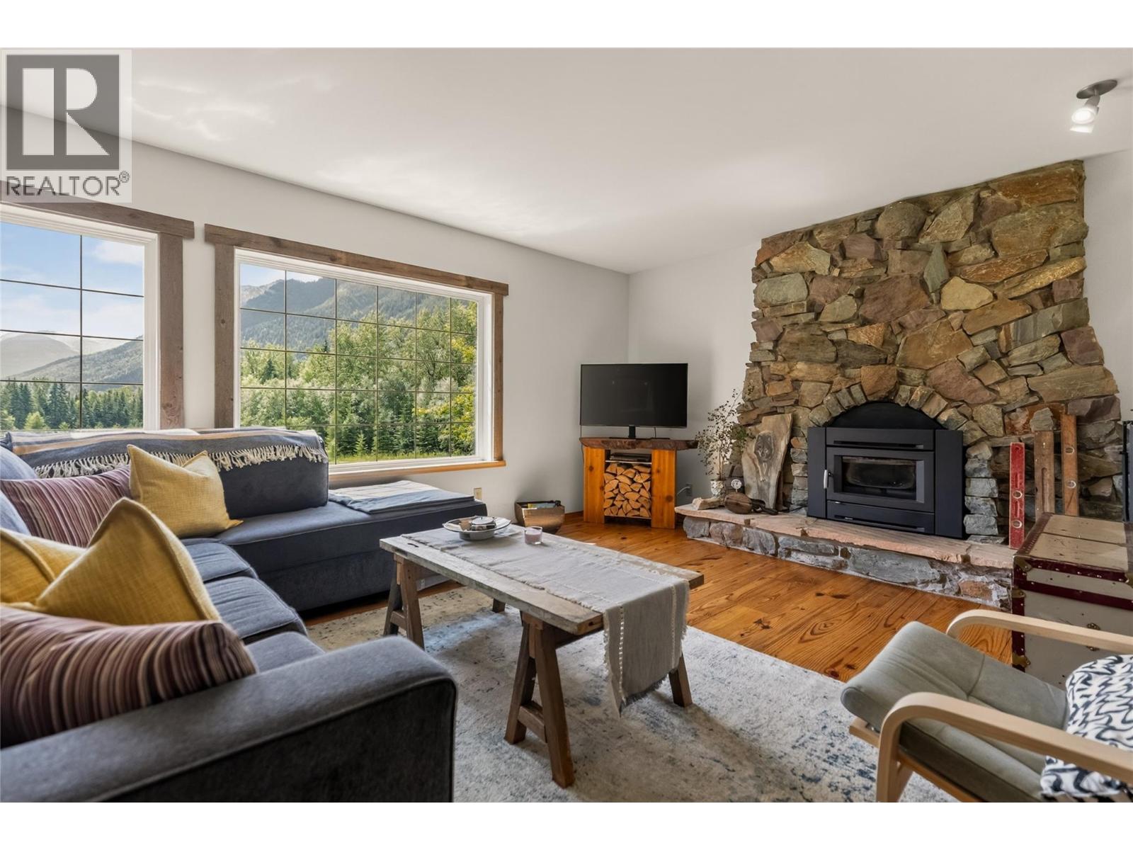 4485 Highway 3, Fernie, British Columbia  V0B 1M1 - Photo 50 - 10394193