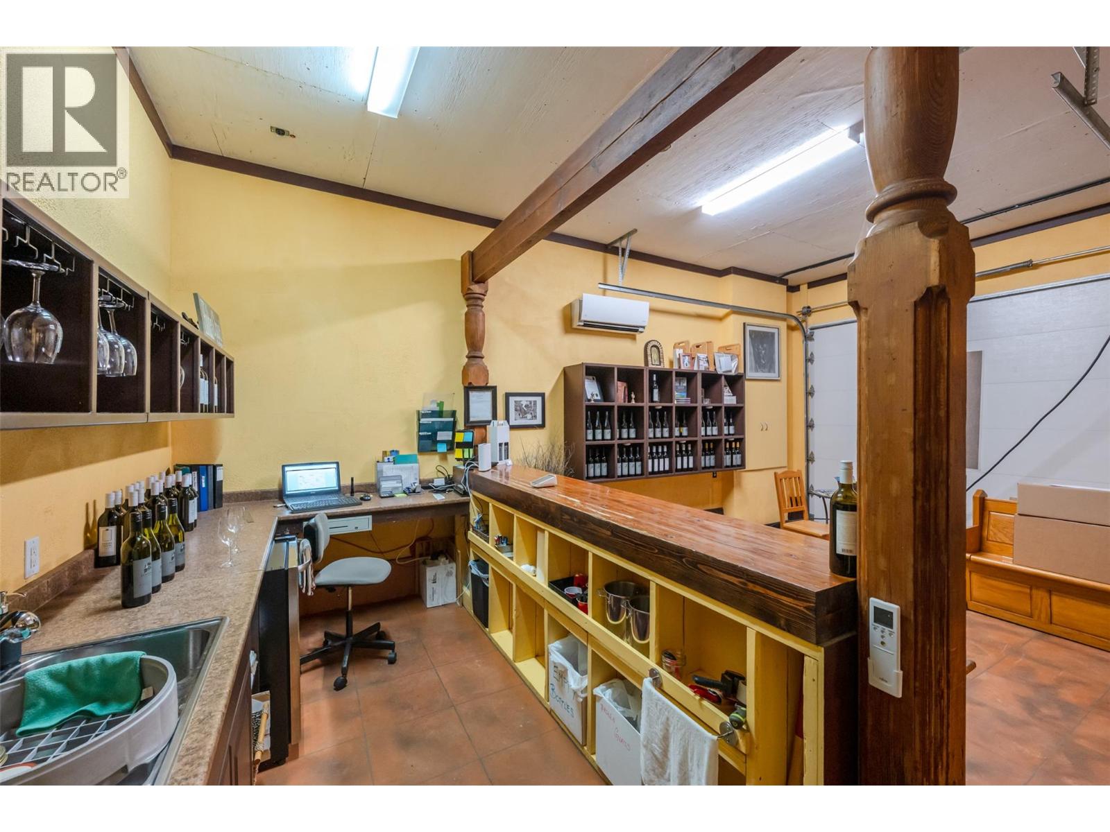 482 Pinehill Road, Oliver, British Columbia  V0H 1T5 - Photo 11 - 10393807