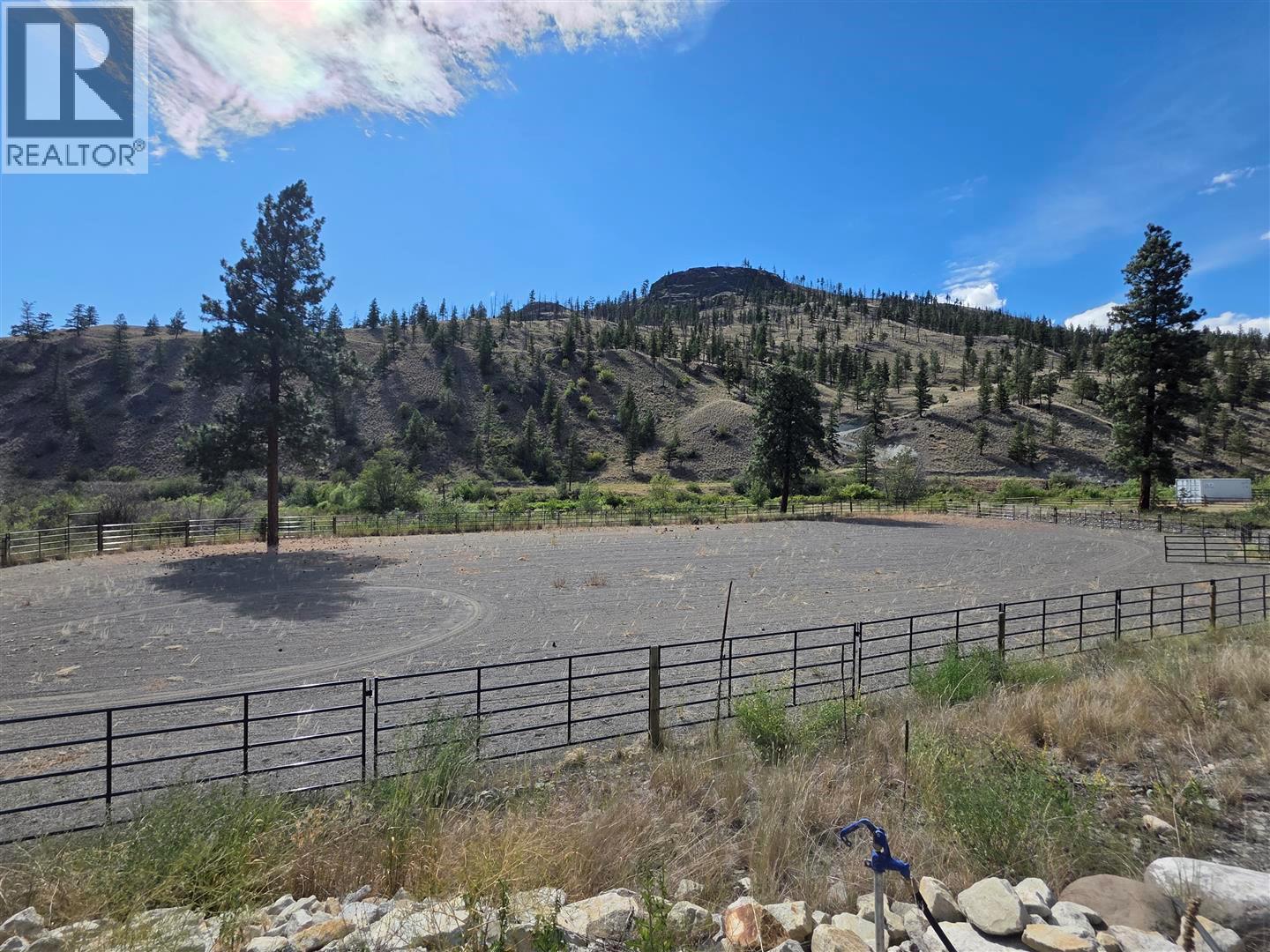 801 Loon Lake Road, Clinton, British Columbia  V0K 1H1 - Photo 13 - 10394429