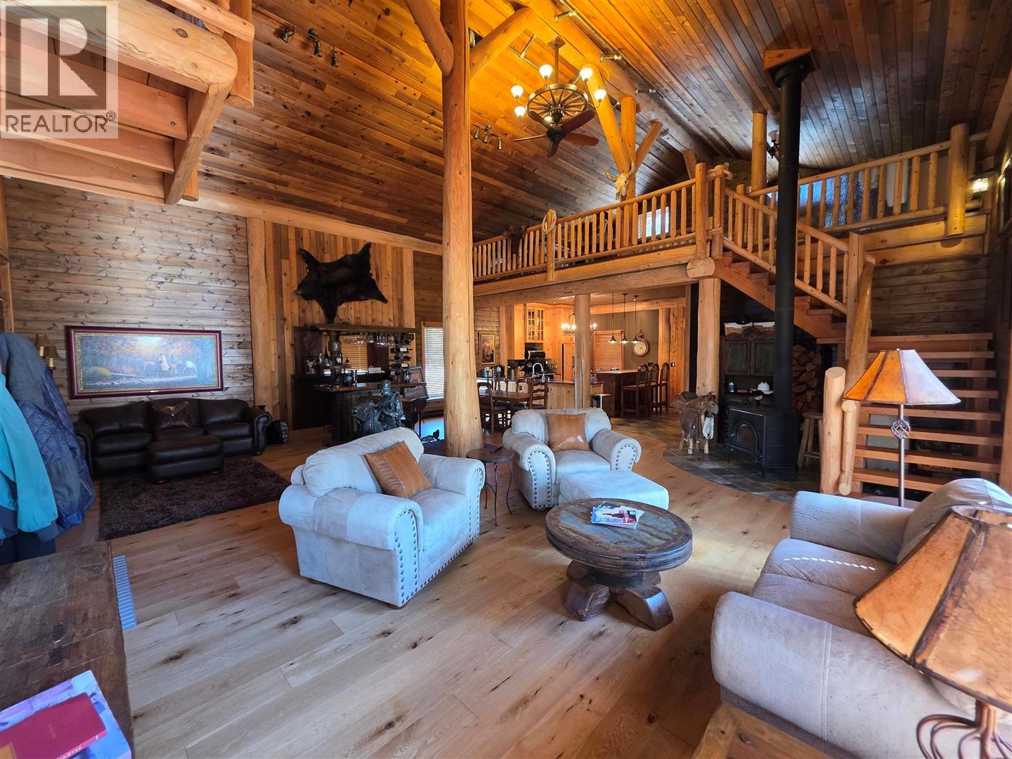 801 Loon Lake Road, Clinton, British Columbia  V0K 1H1 - Photo 4 - 10394429