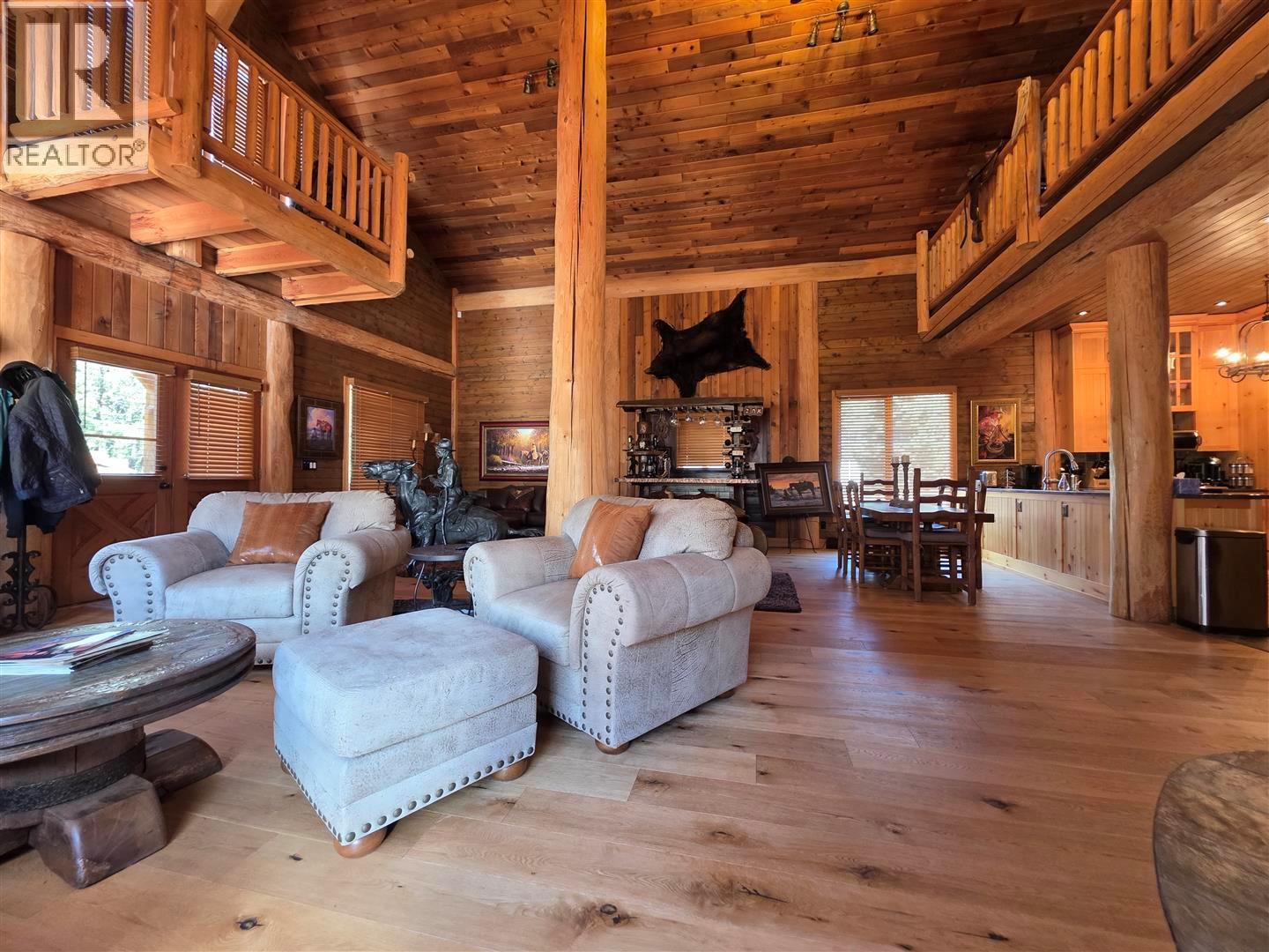 801 Loon Lake Road, Clinton, British Columbia  V0K 1H1 - Photo 5 - 10394429