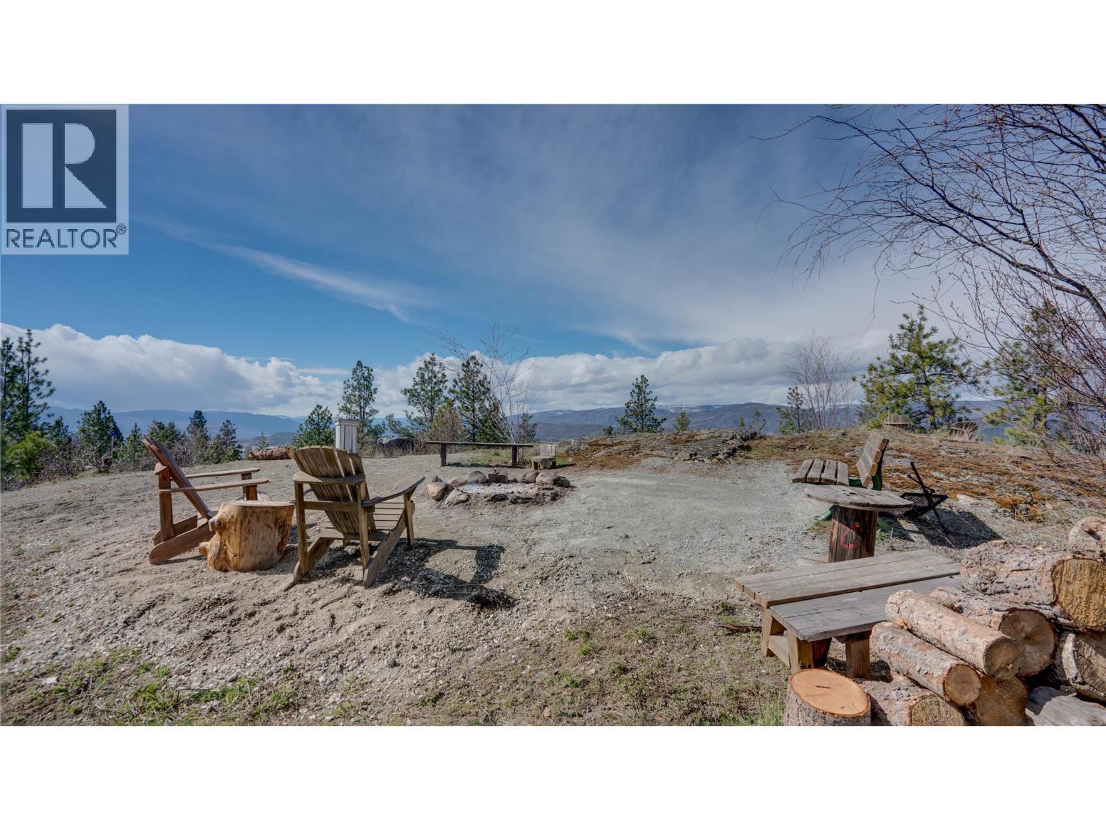 5775 Deadpine Drive, Kelowna, British Columbia  V1P 1A3 - Photo 13 - 10394427