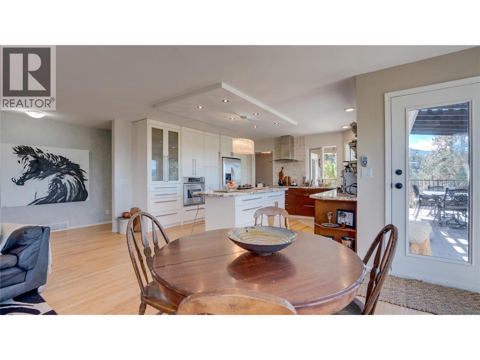 5775 Deadpine Drive, Kelowna, British Columbia  V1P 1A3 - Photo 21 - 10394427