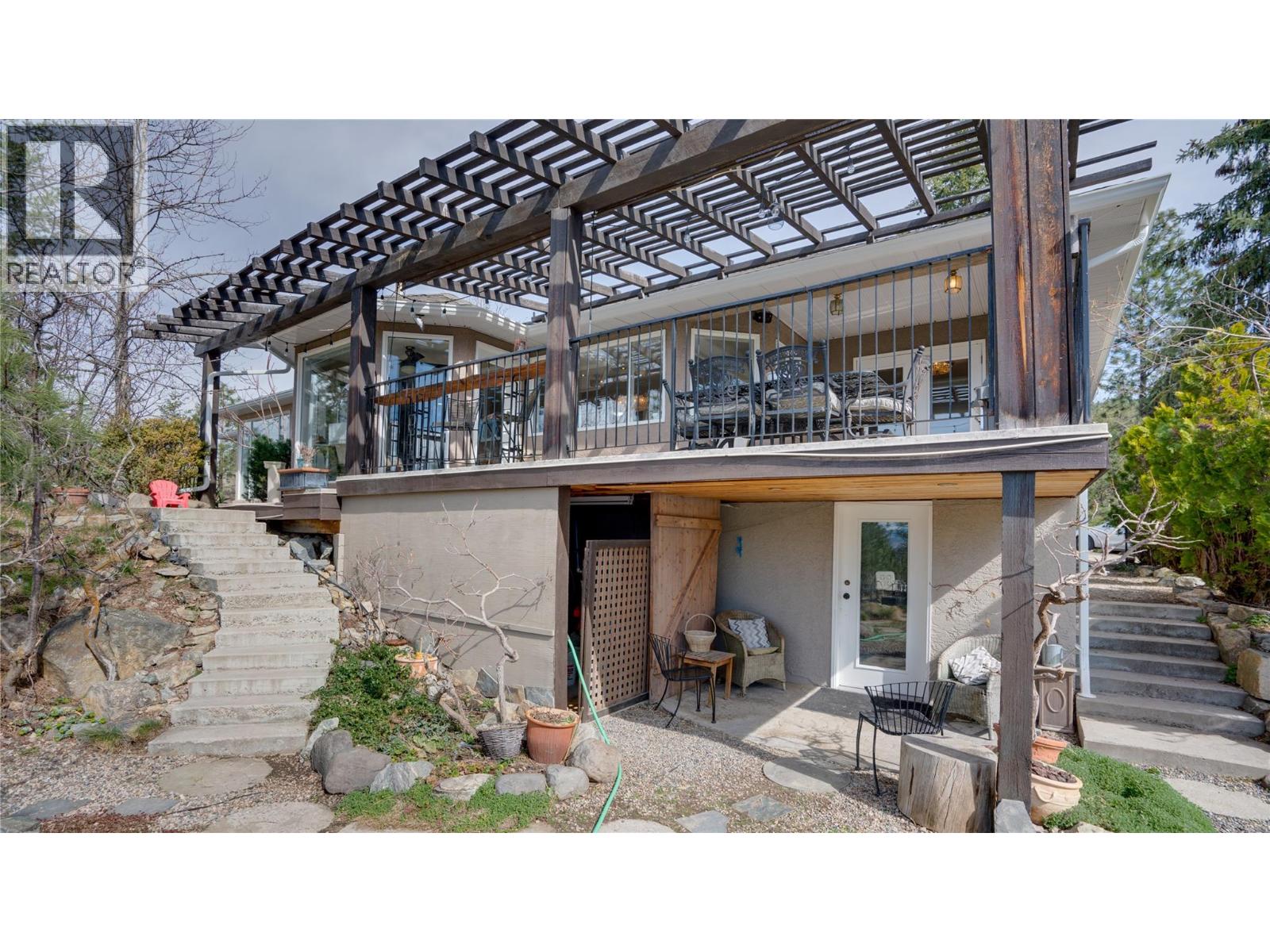 5775 Deadpine Drive, Kelowna, British Columbia  V1P 1A3 - Photo 18 - 10394353