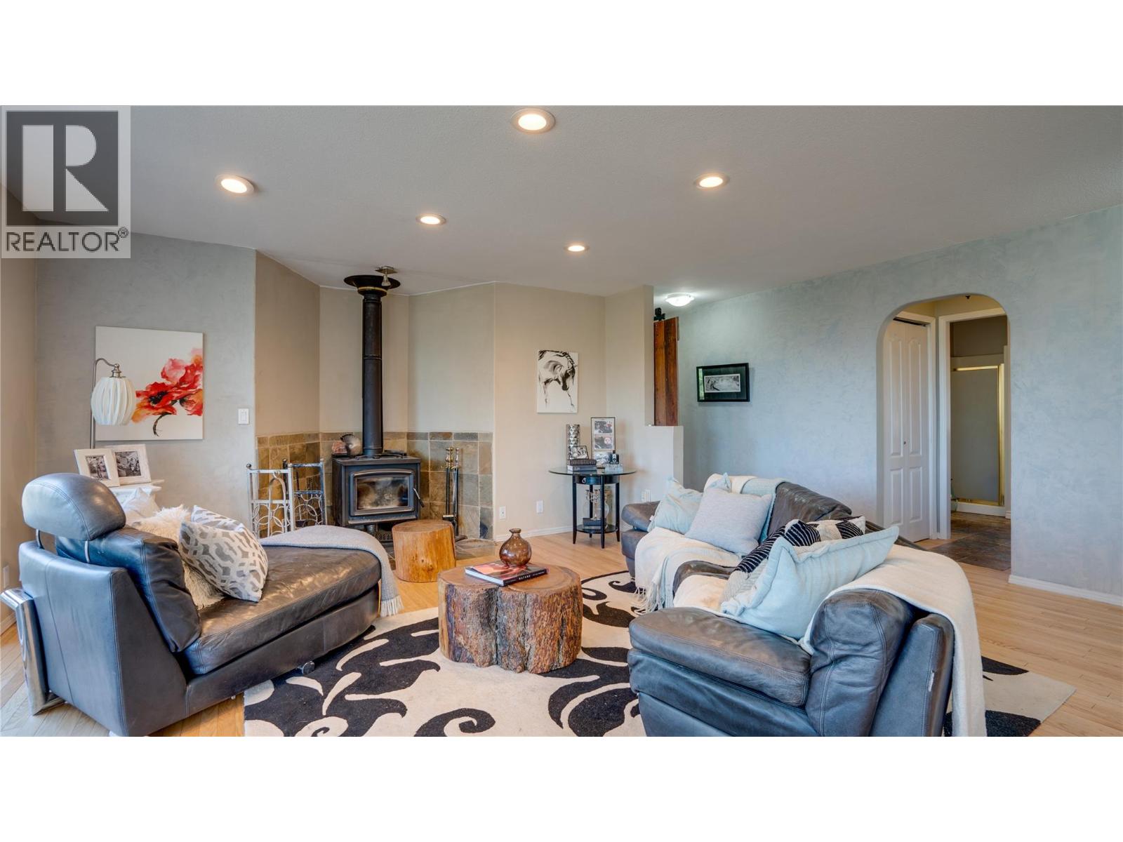 5775 Deadpine Drive, Kelowna, British Columbia  V1P 1A3 - Photo 25 - 10394353