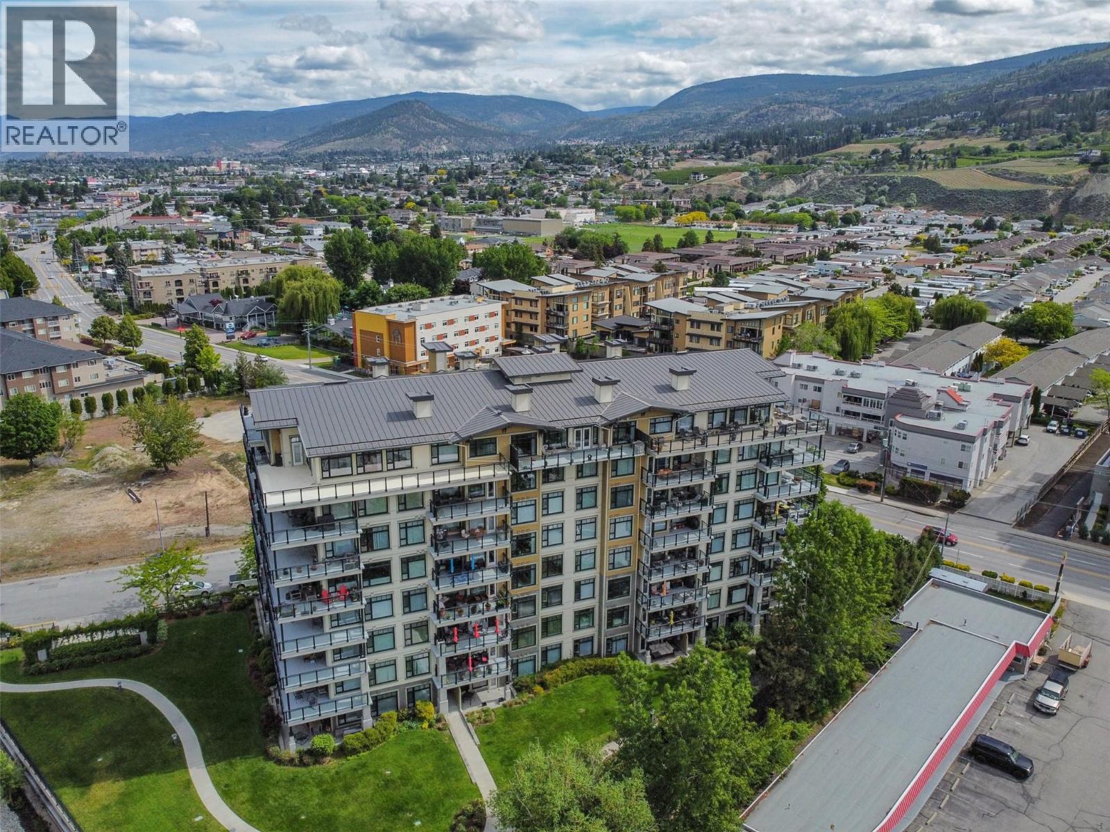 3301 Skaha Lake Road Unit# 608, Penticton, British Columbia  V2A 6G6 - Photo 1 - 10393632