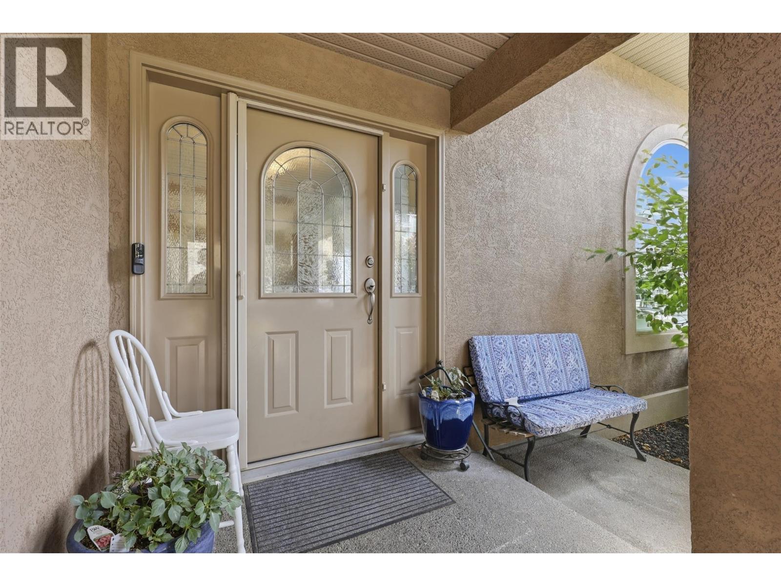 907 Quail Drive, Kamloops, British Columbia  V2B 8N9 - Photo 7 - 10394367