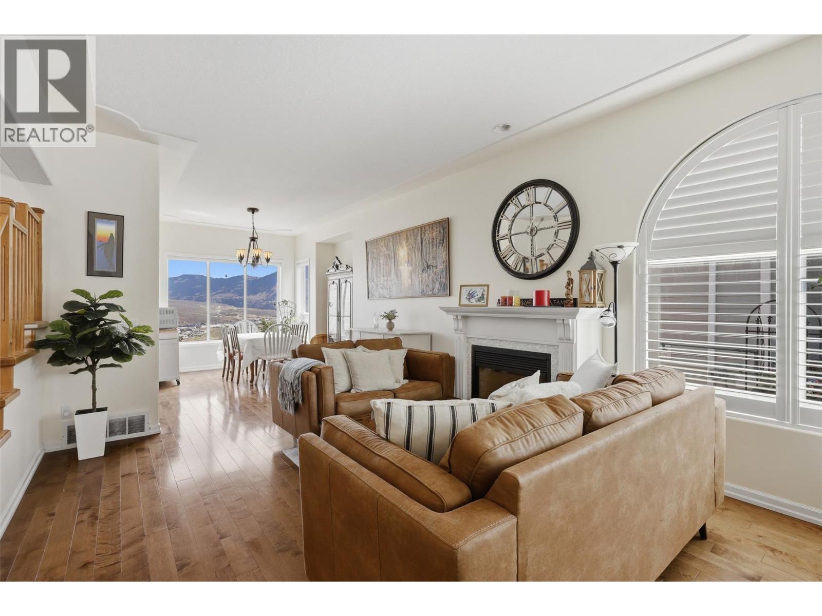 907 Quail Drive, Kamloops, British Columbia  V2B 8N9 - Photo 9 - 10394367