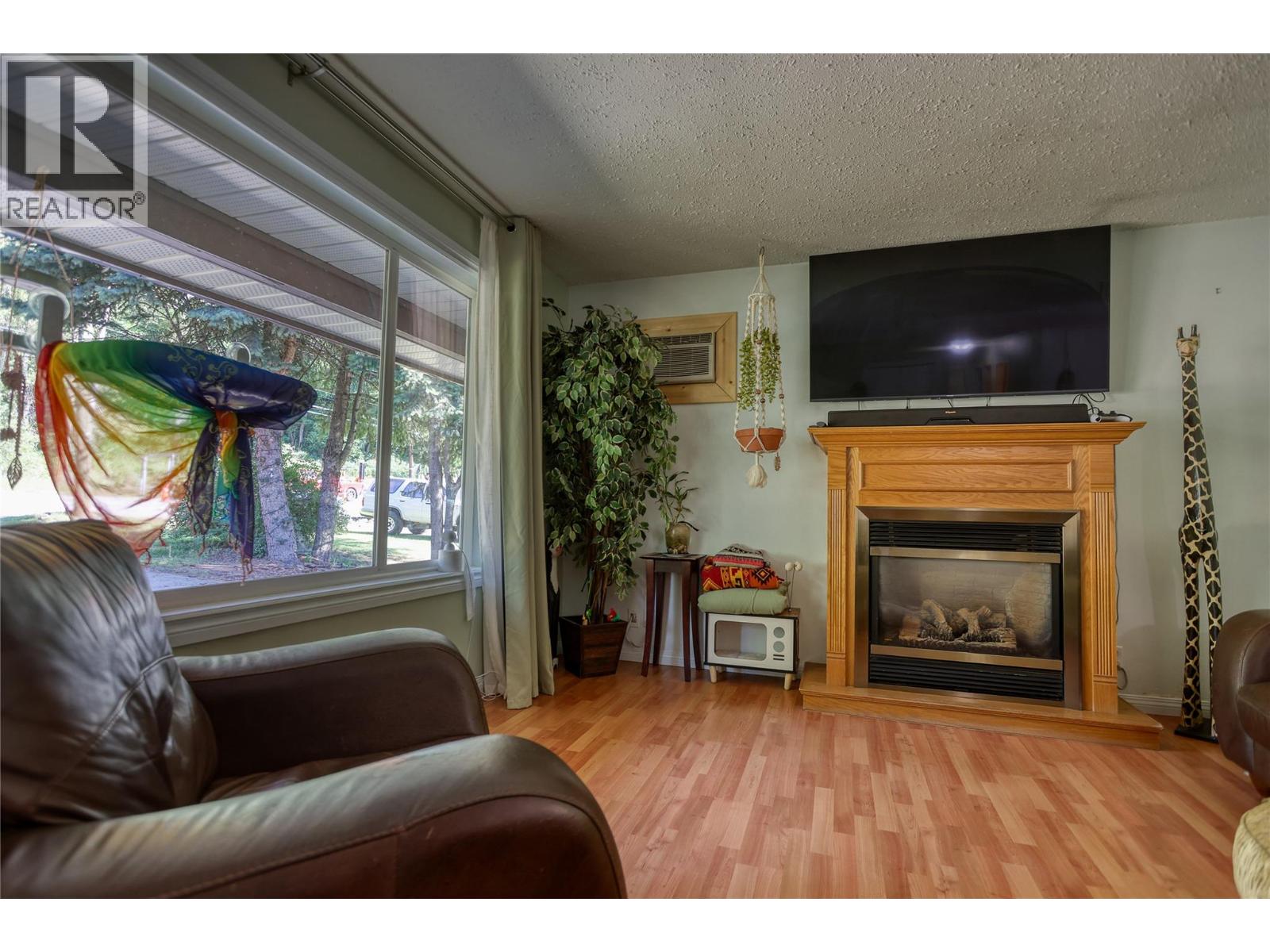 1520 3b Highway, Fruitvale, British Columbia  V0G 1L1 - Photo 17 - 10394022