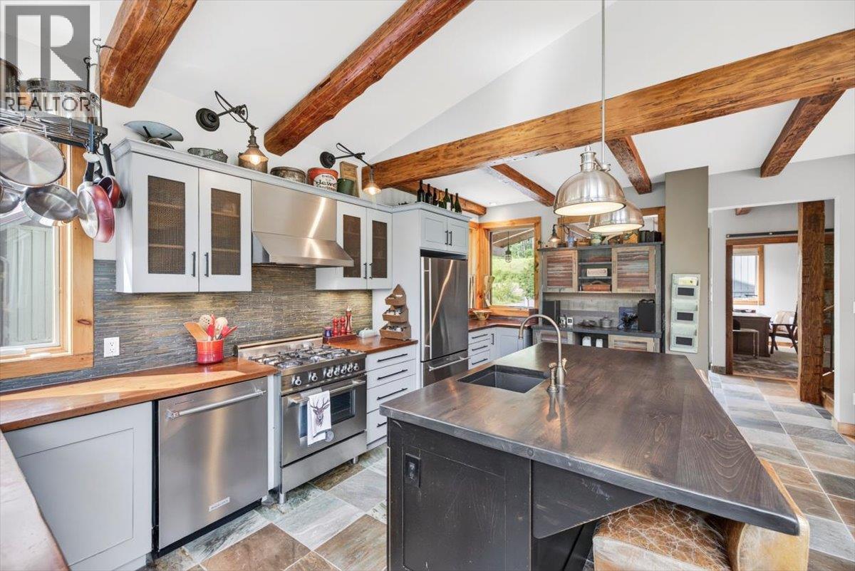 470 Canyon Trail, Fernie, British Columbia  V0B 1M5 - Photo 14 - 10394373