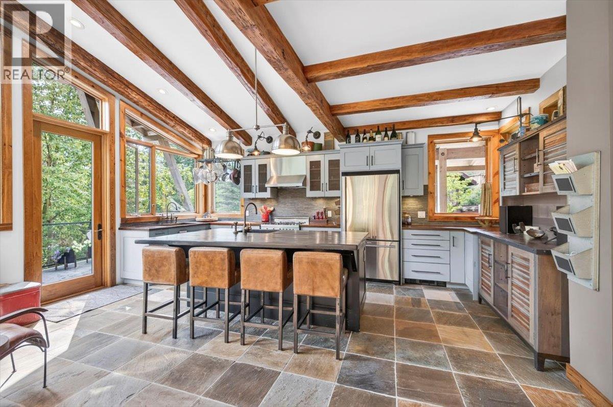 470 Canyon Trail, Fernie, British Columbia  V0B 1M5 - Photo 17 - 10394373