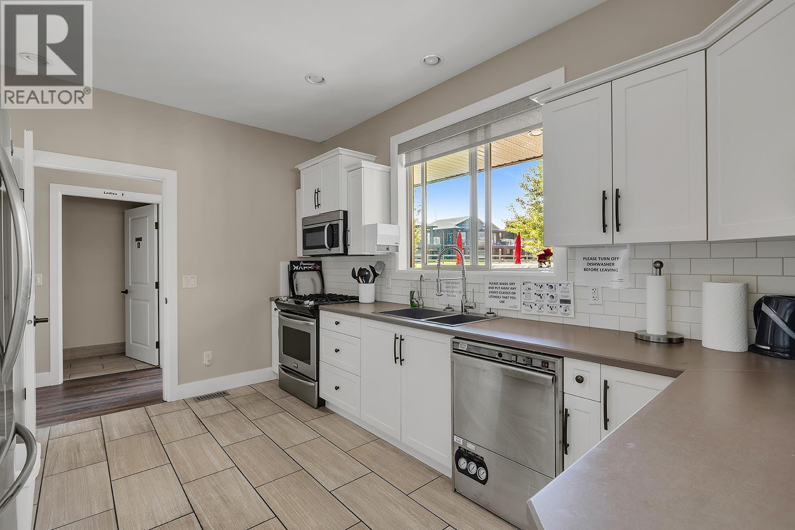 3871 Sonoma Pines Drive, West Kelowna, British Columbia  V4T 2Z5 - Photo 41 - 10394119
