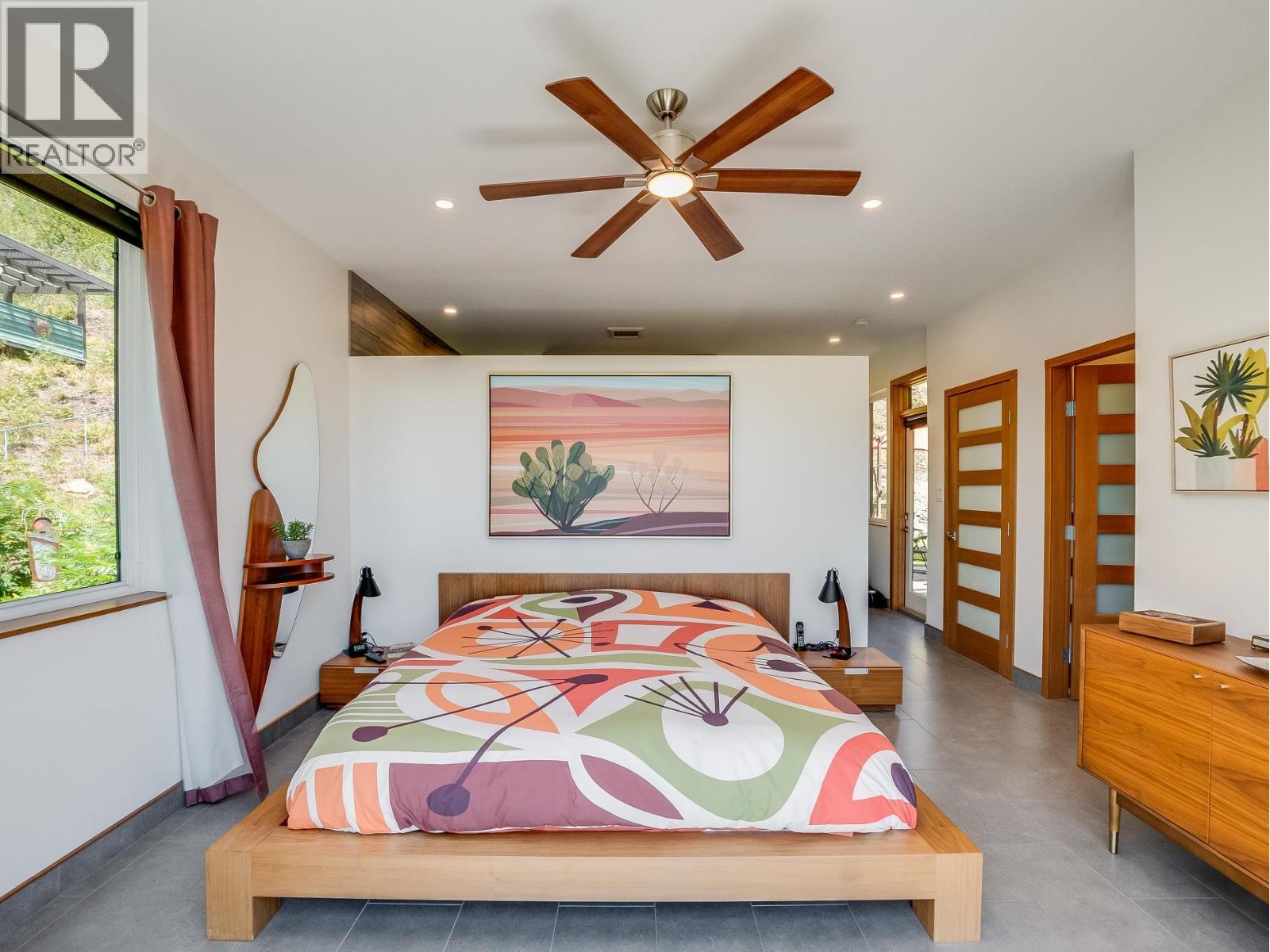 160 10th Avenue, Montrose, British Columbia  V0G 1P0 - Photo 40 - 10394364