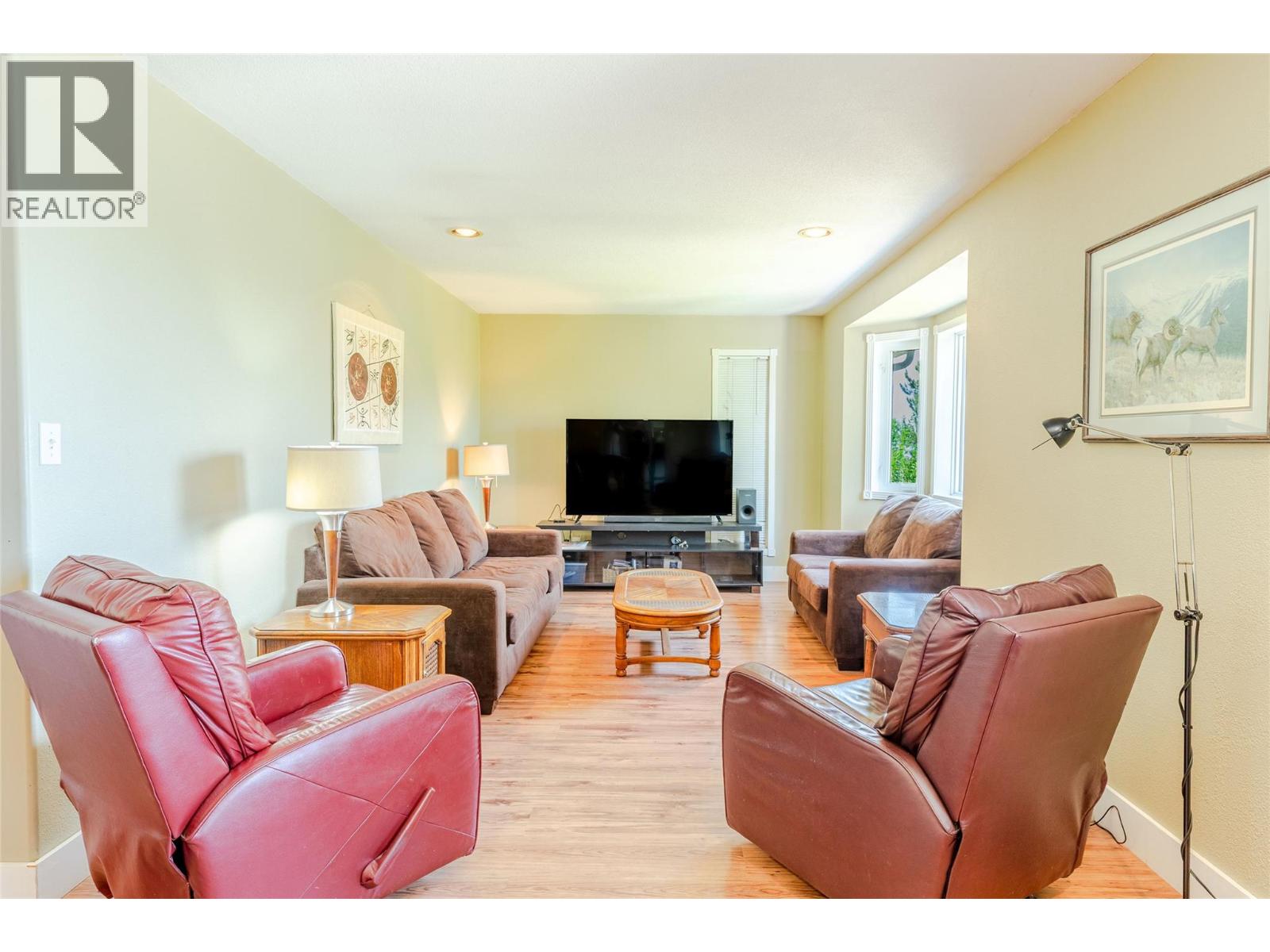 2471 38th Street, Creston, British Columbia  V0B 1G2 - Photo 15 - 10394028