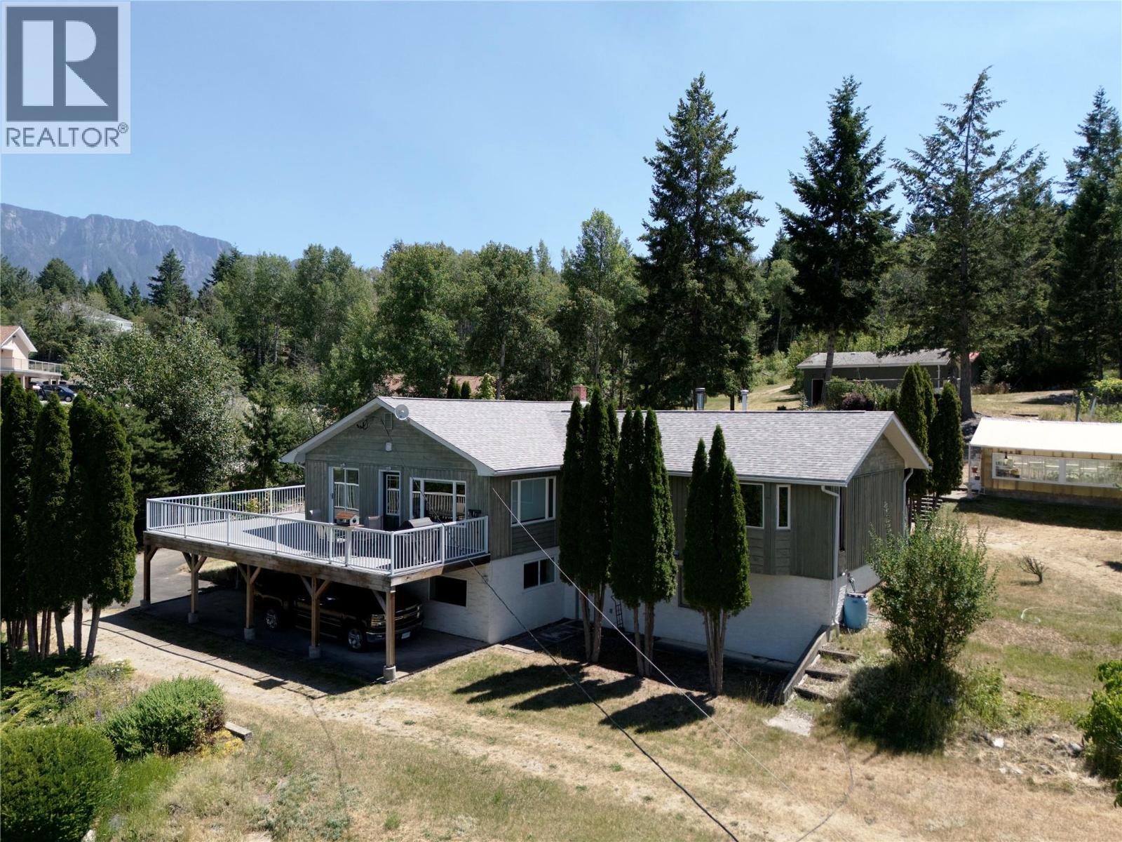 2471 38th Street, Creston, British Columbia  V0B 1G2 - Photo 34 - 10394028