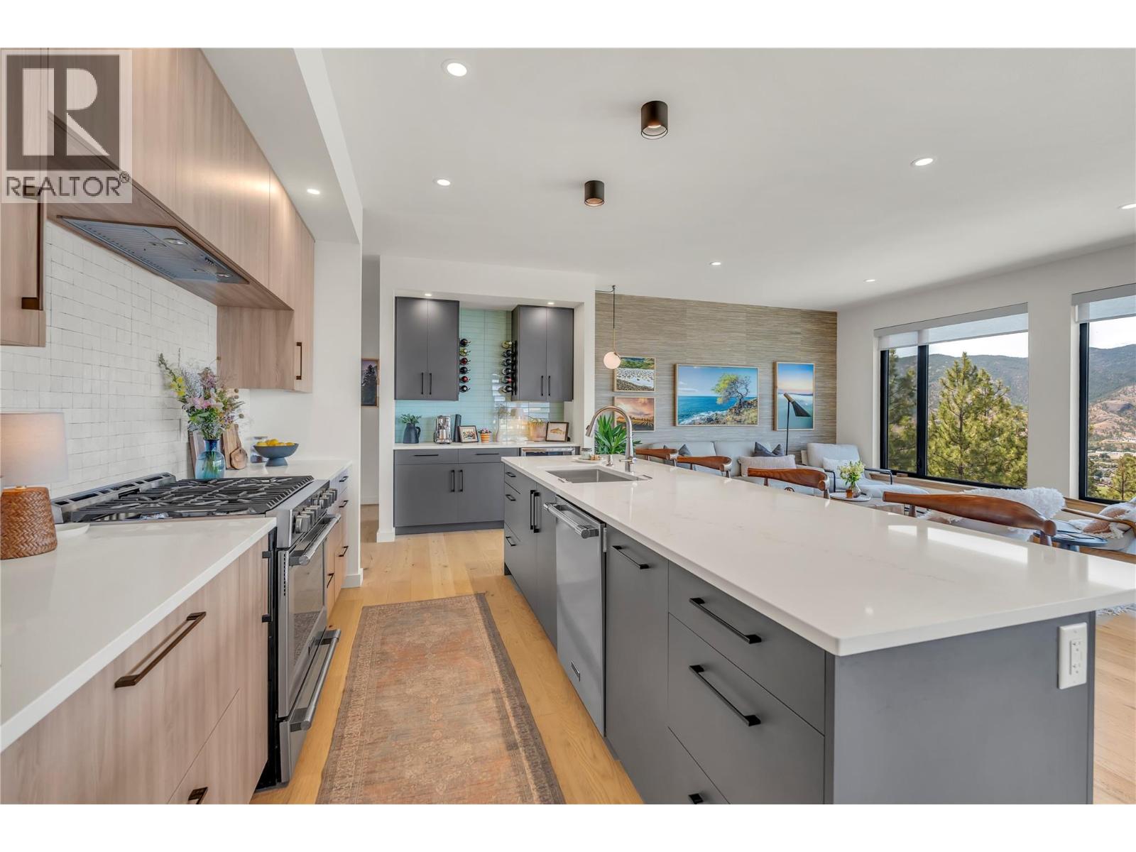 2775 Hawthorn Drive, Penticton, British Columbia  V2A 0C2 - Photo 43 - 10394489