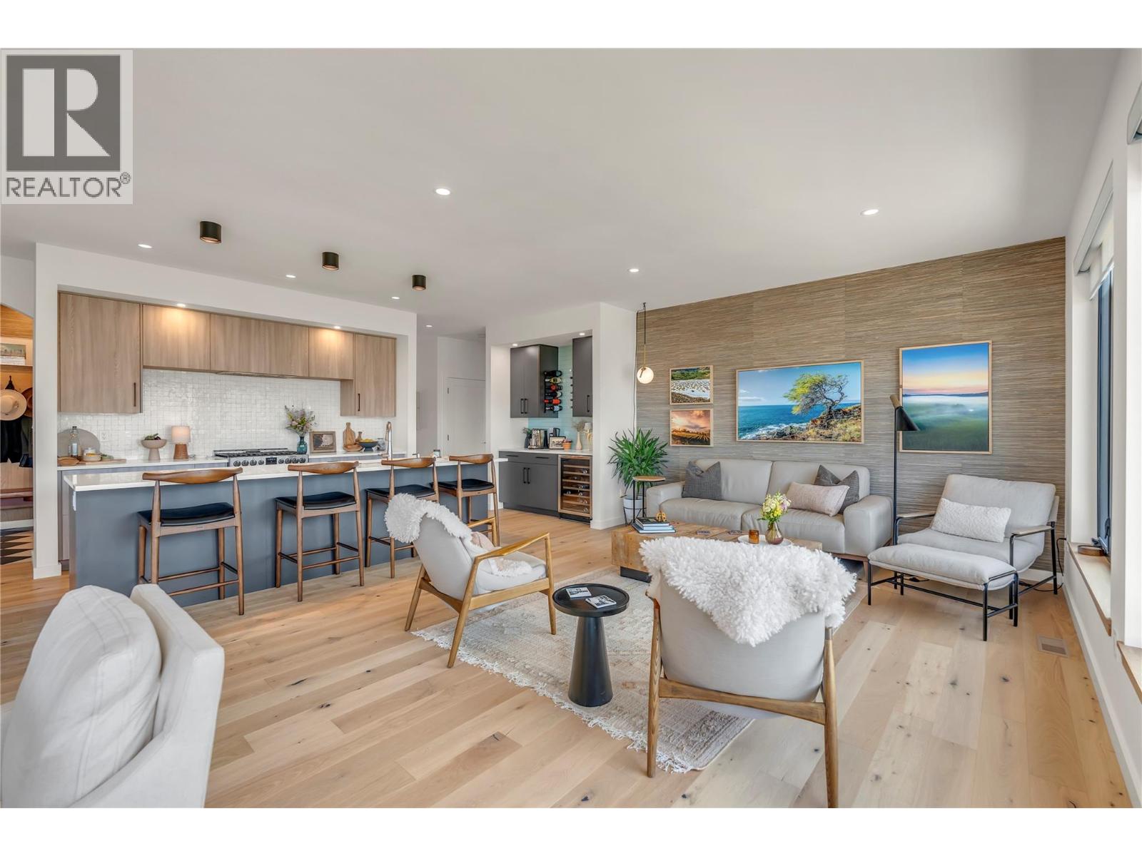 2775 Hawthorn Drive, Penticton, British Columbia  V2A 0C2 - Photo 48 - 10394489