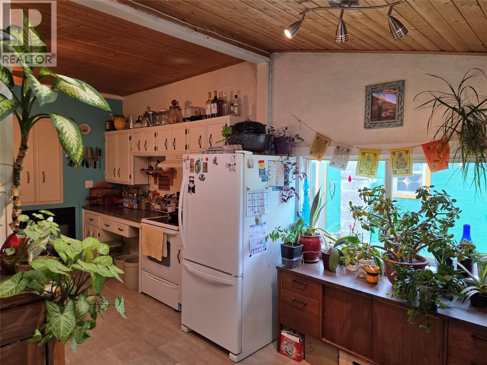 2151 Main Street, Cawston, British Columbia  V0X 1C1 - Photo 17 - 10394555
