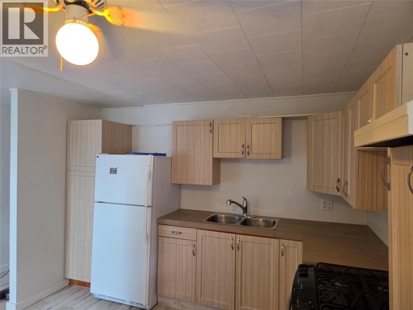 2151 Main Street, Cawston, British Columbia  V0X 1C1 - Photo 31 - 10394555
