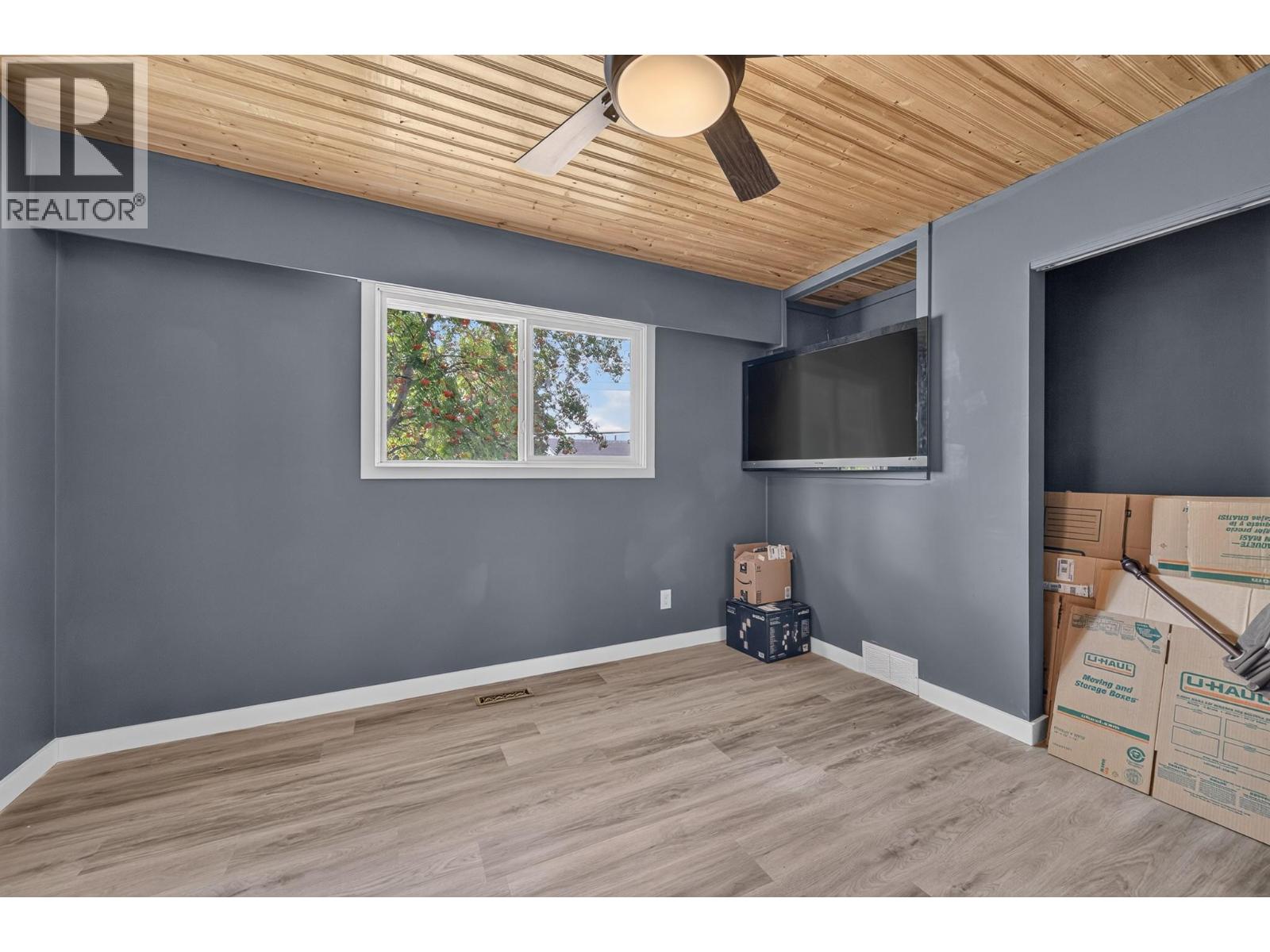 816 Bebek Road, Kamloops, British Columbia  V2B 6P1 - Photo 14 - 10394538