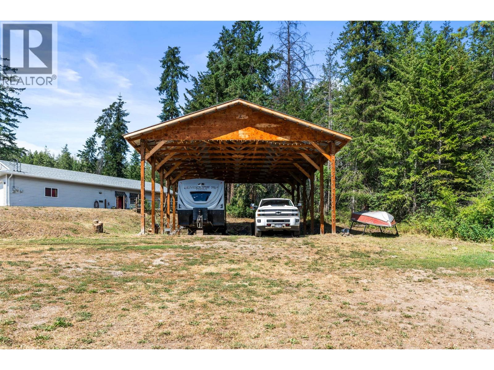 7645 Keddleston Road, Vernon, British Columbia  V1B 3N7 - Photo 15 - 10394462