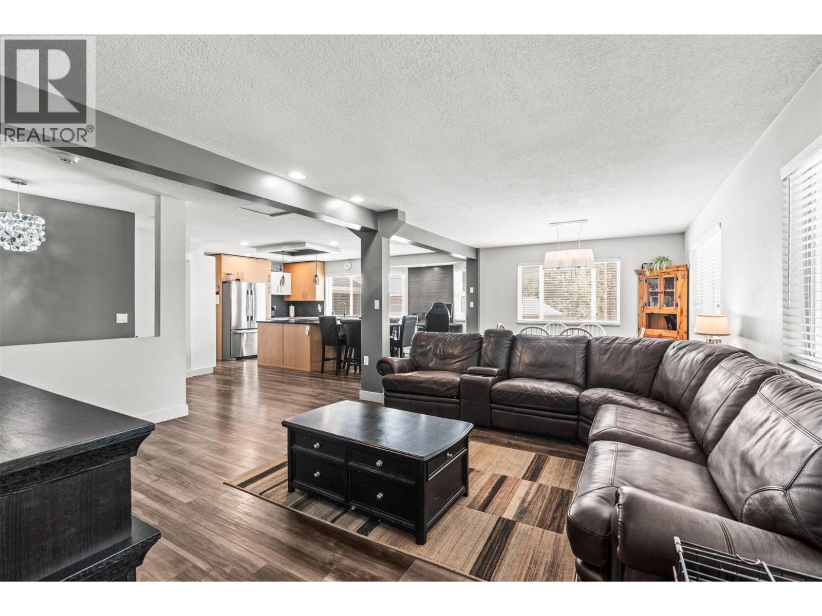 7645 Keddleston Road, Vernon, British Columbia  V1B 3N7 - Photo 18 - 10394462