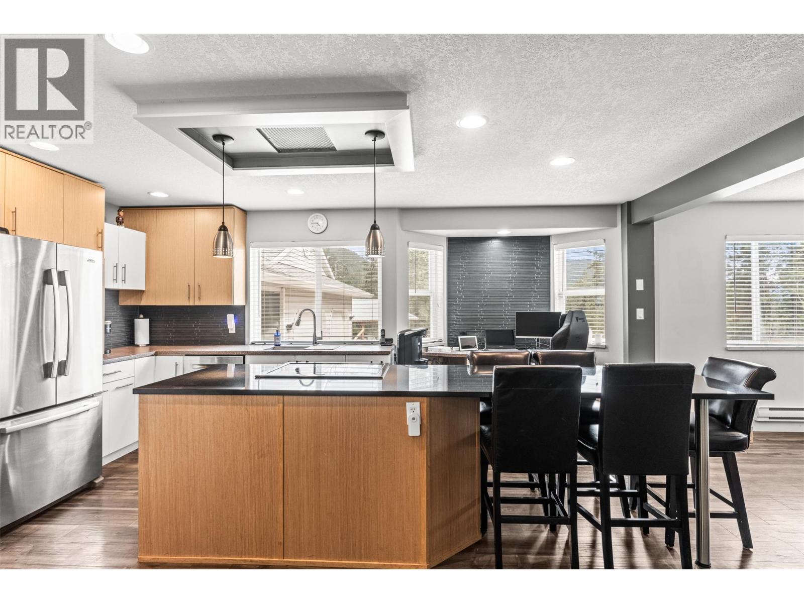 7645 Keddleston Road, Vernon, British Columbia  V1B 3N7 - Photo 31 - 10394462