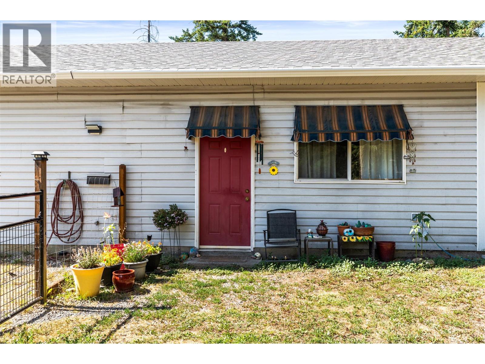 7645 Keddleston Road, Vernon, British Columbia  V1B 3N7 - Photo 47 - 10394462