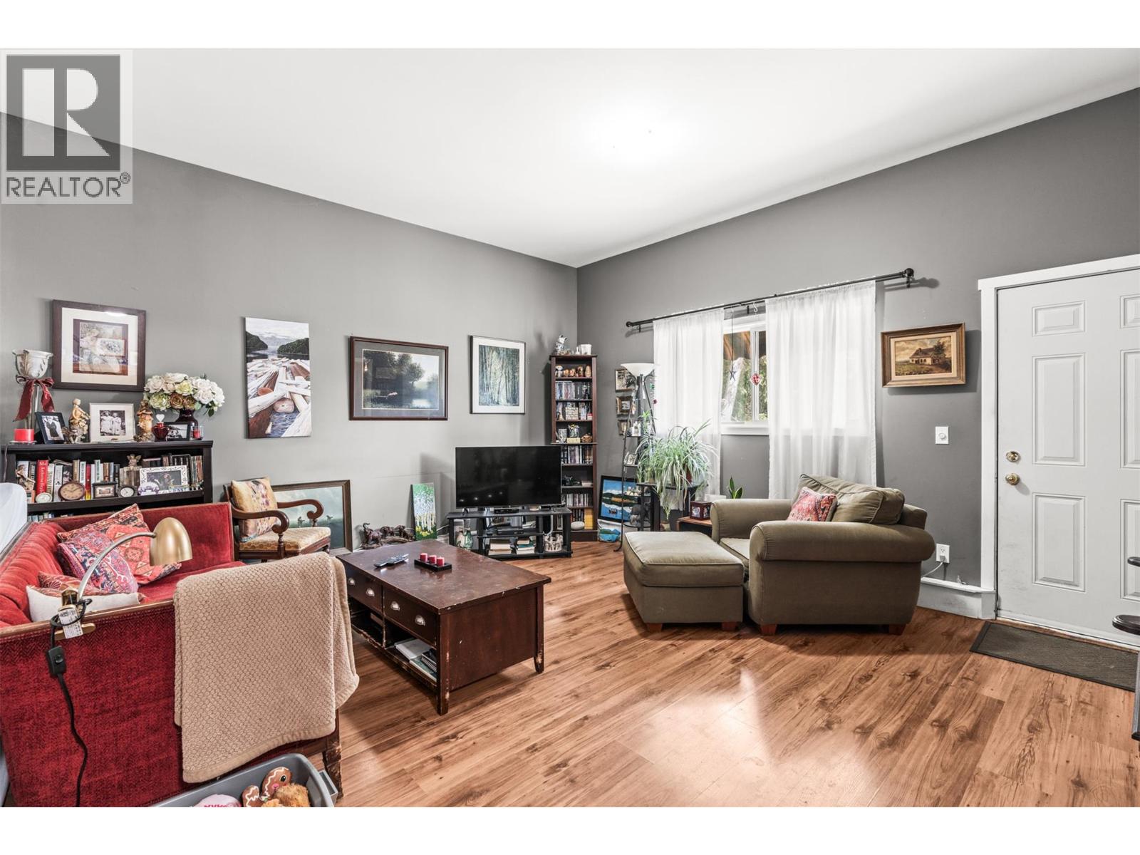 7645 Keddleston Road, Vernon, British Columbia  V1B 3N7 - Photo 50 - 10394462