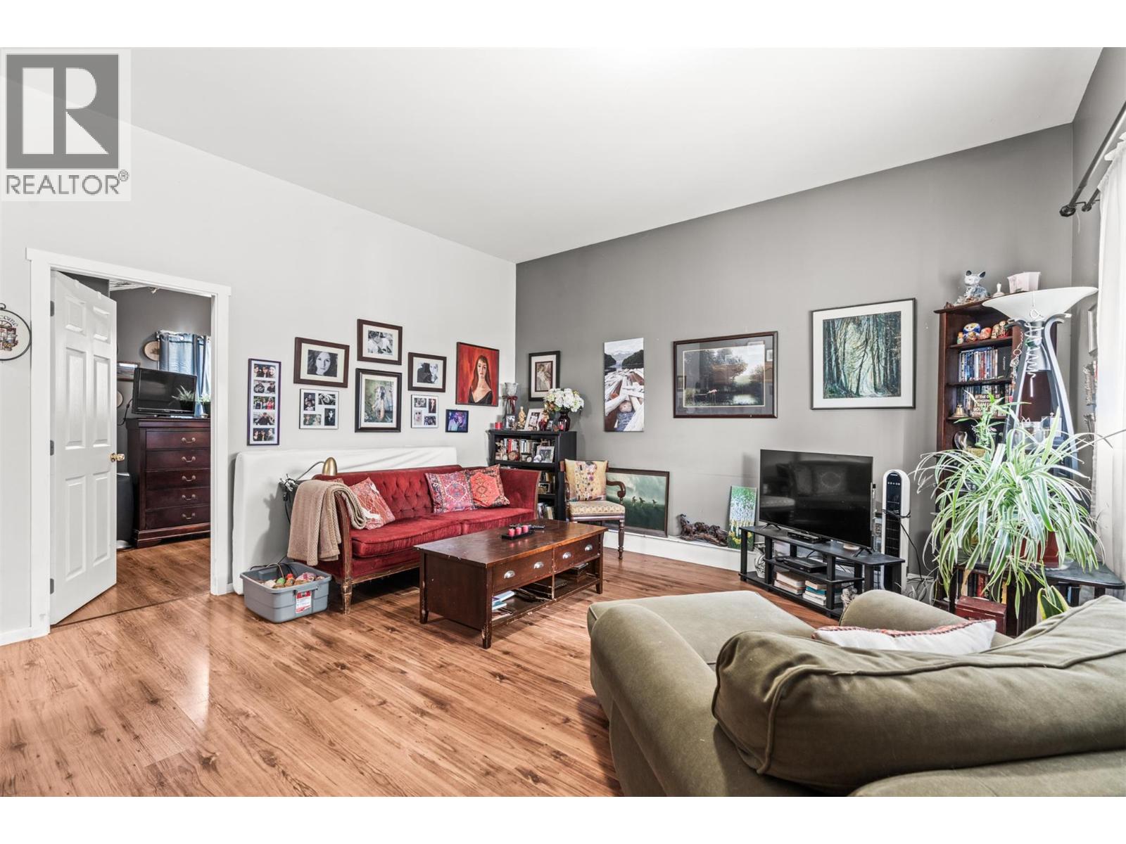 7645 Keddleston Road, Vernon, British Columbia  V1B 3N7 - Photo 51 - 10394462
