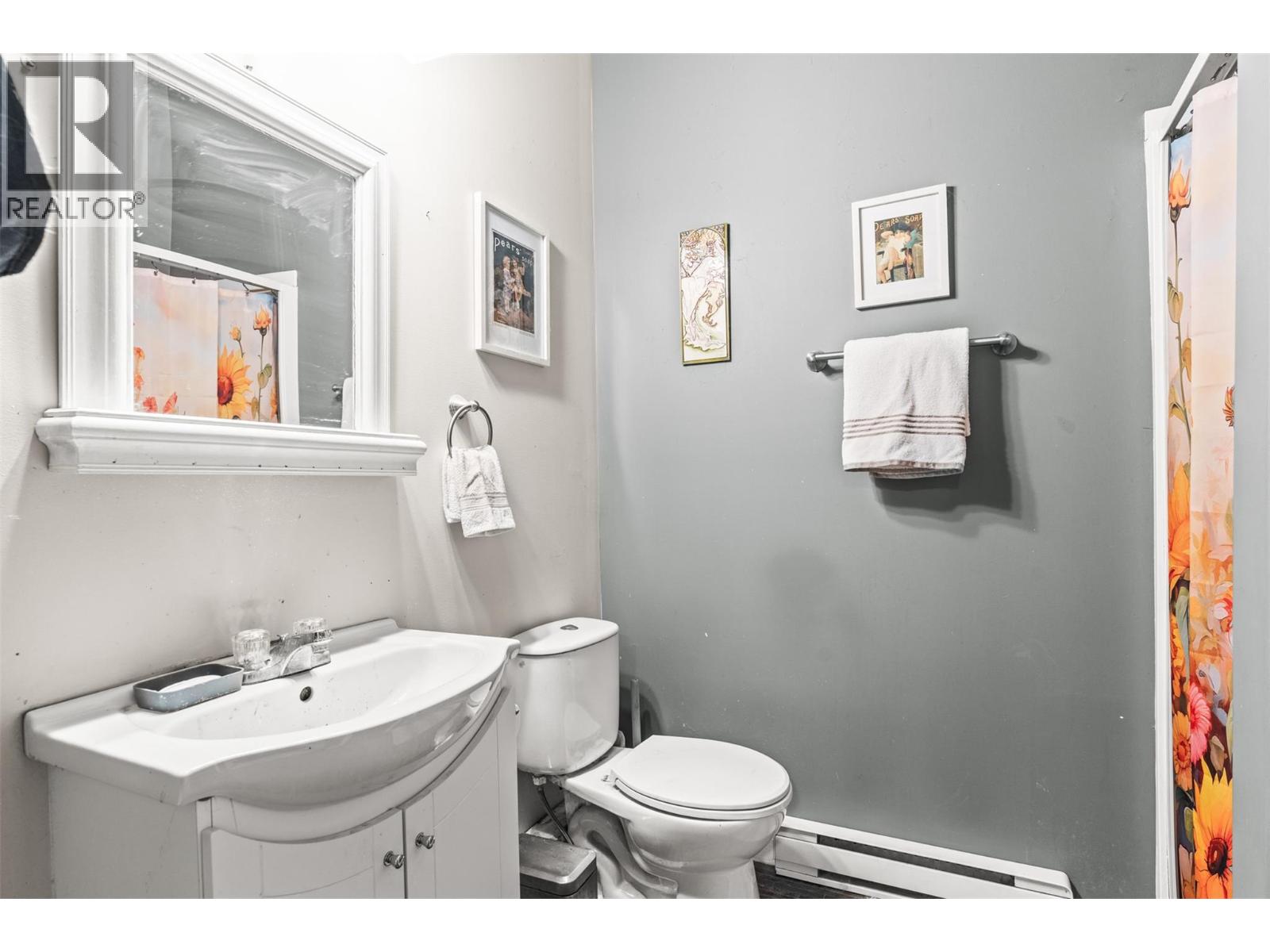 7645 Keddleston Road, Vernon, British Columbia  V1B 3N7 - Photo 52 - 10394462