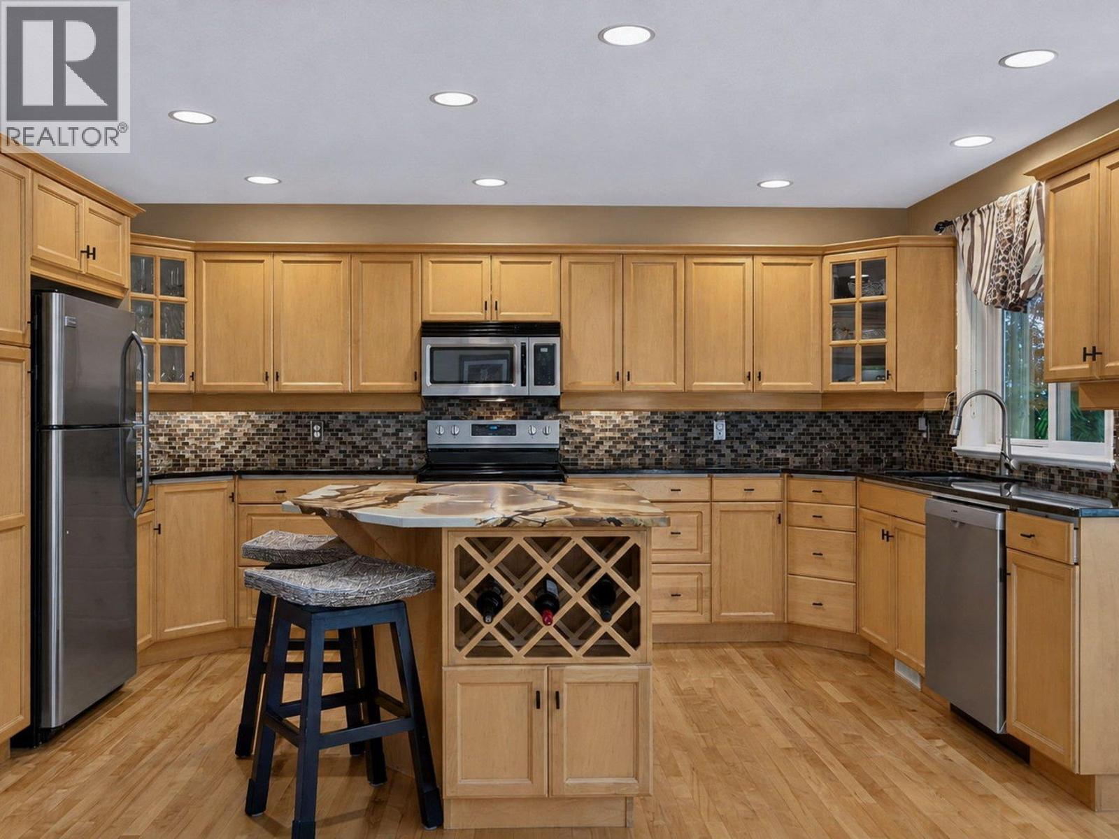 969 Skeena Drive, Kelowna, British Columbia  V1V 2K7 - Photo 13 - 10394482