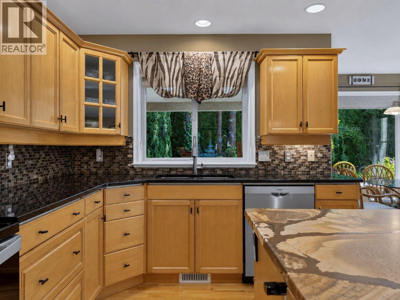 969 Skeena Drive, Kelowna, British Columbia  V1V 2K7 - Photo 15 - 10394482